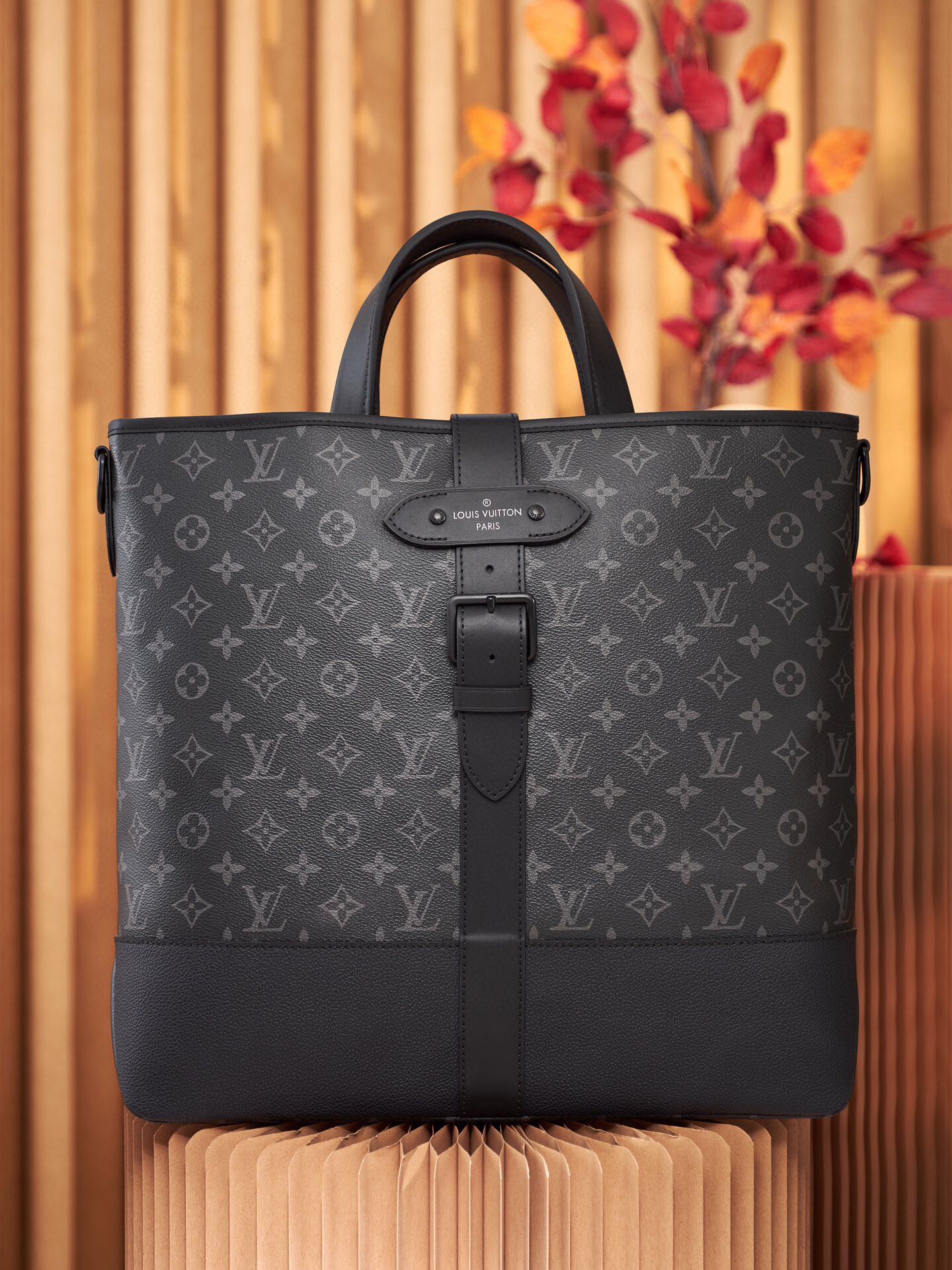 Louis Vuitton LV Saumur Taschen Handtaschen Tragetaschen Alle Stahl Monogram Eclipse Leinwand Rindsleder M45914