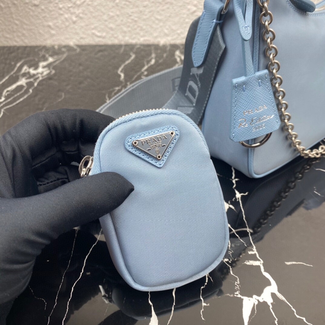 普拉达 Prada 高级成衣风衣外套及大衣服饰 #D3D43386 2