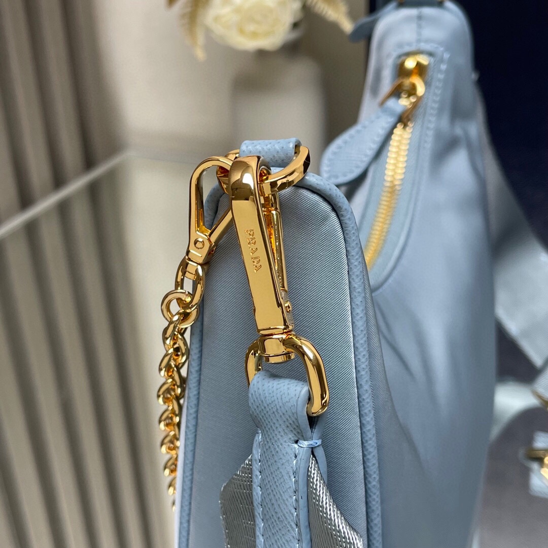 普拉达 Prada 高级成衣风衣外套及大衣服饰 #27E4569E 7