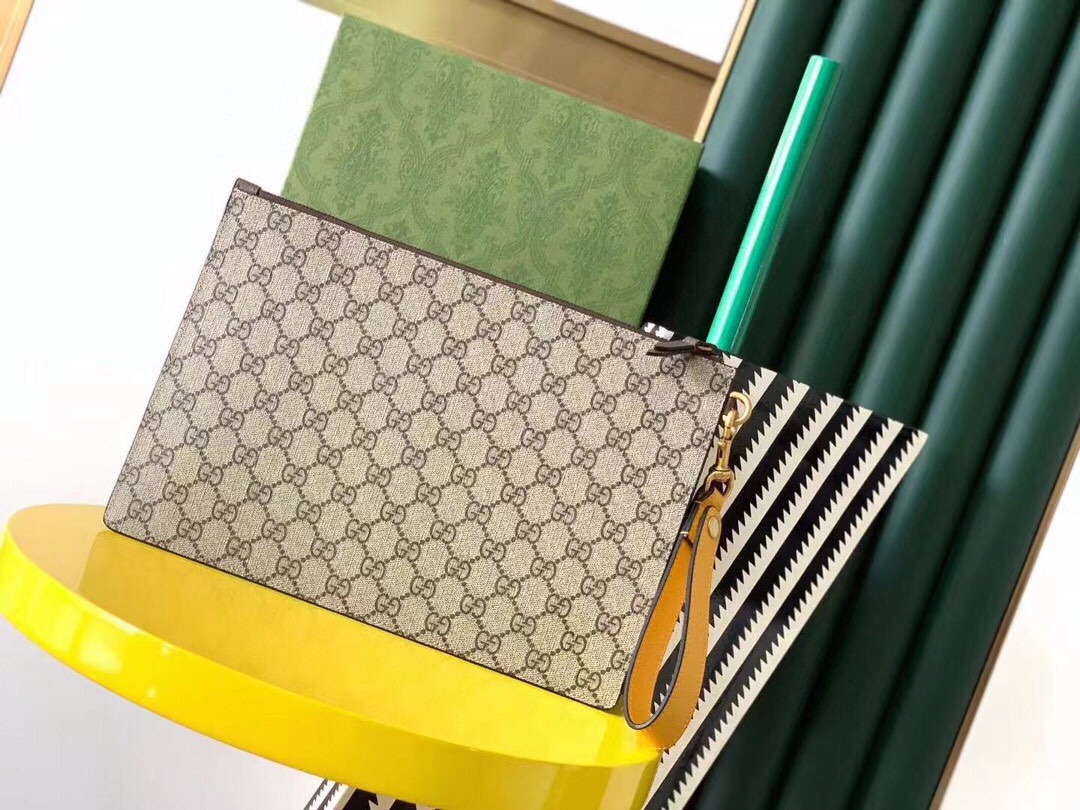 古驰 Gucci 高级成衣风衣外套及大衣服饰 #9B127833 3