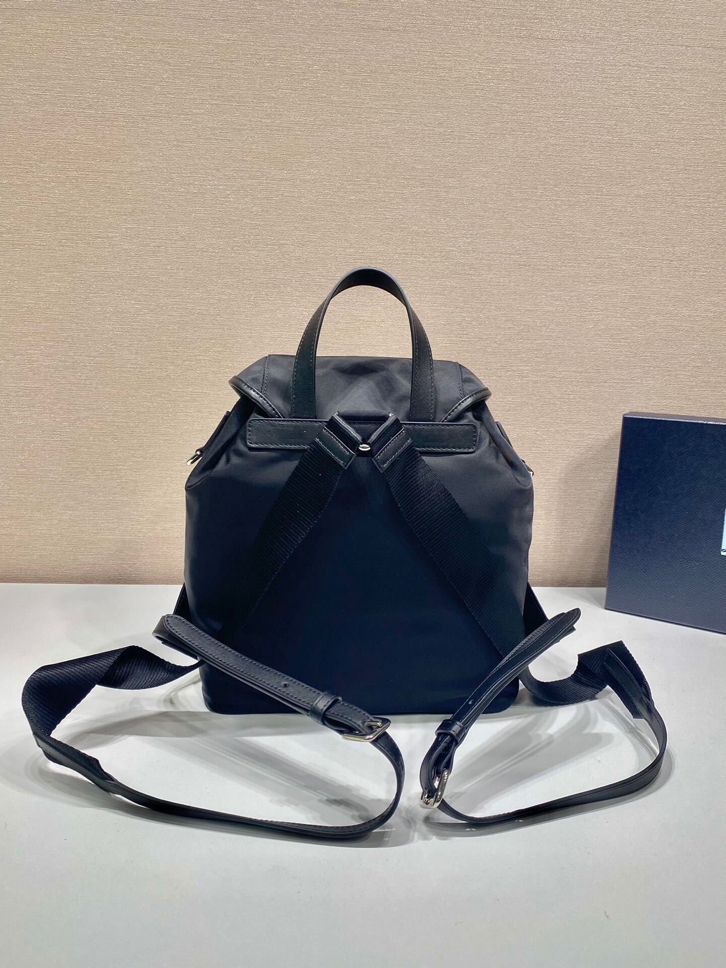 香奈儿 Chanel 高级成衣风衣外套及大衣服饰 #58F303F2 3