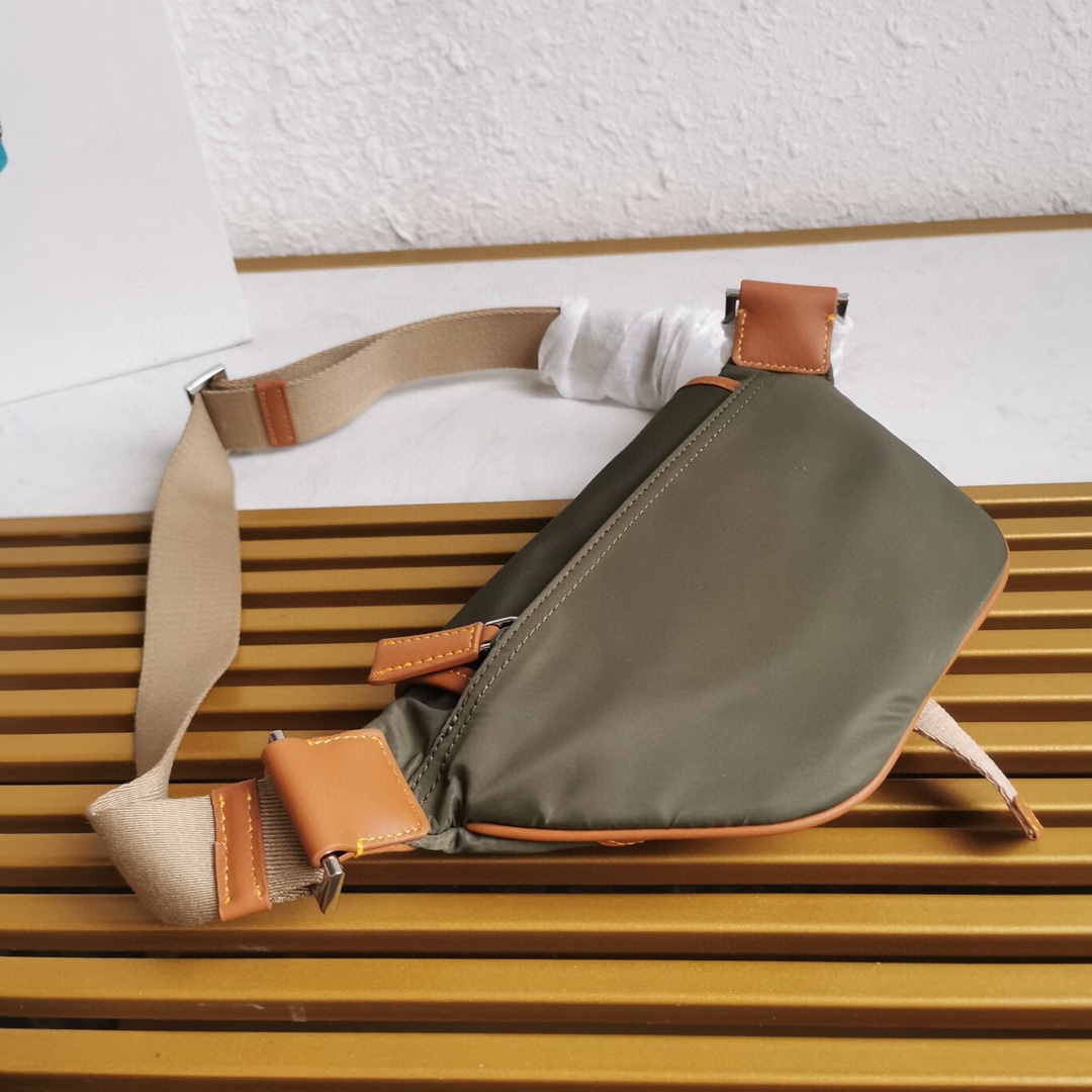 托德斯 Tod's 高定经典皮革女包手袋 #046FFF0D 4