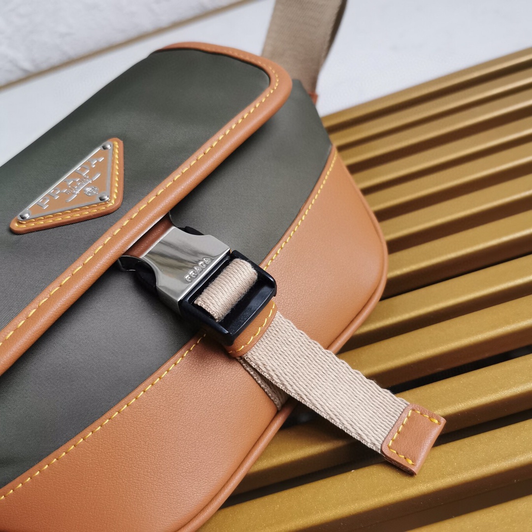 托德斯 Tod's 高定经典皮革女包手袋 #046FFF0D 7