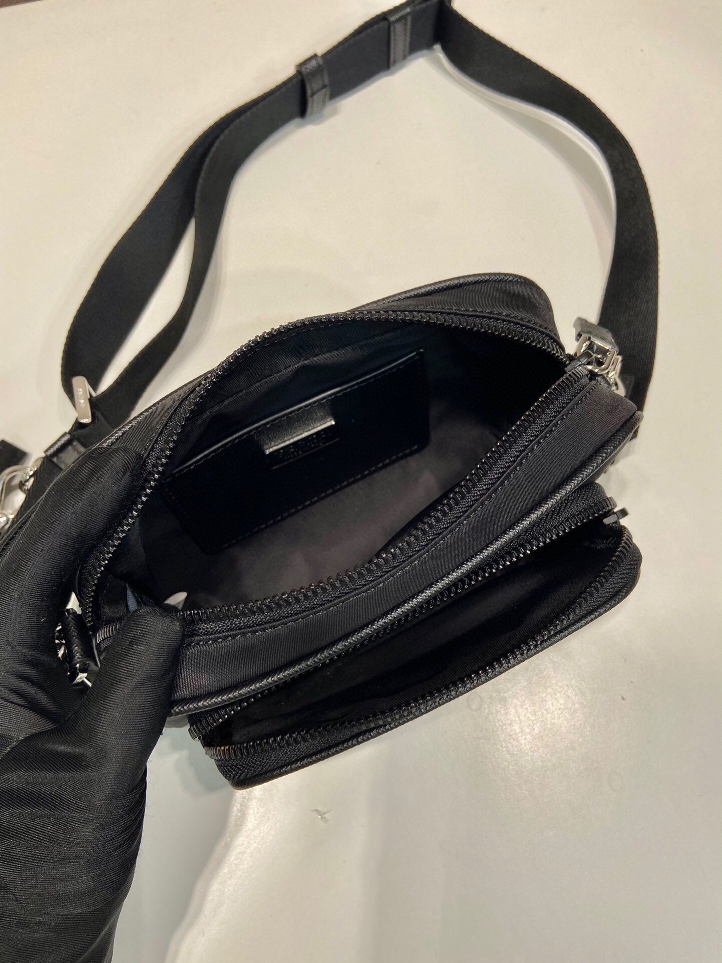 雅克穆斯 Jacquemus 高定经典皮革女包手袋 #7E1A210B 8