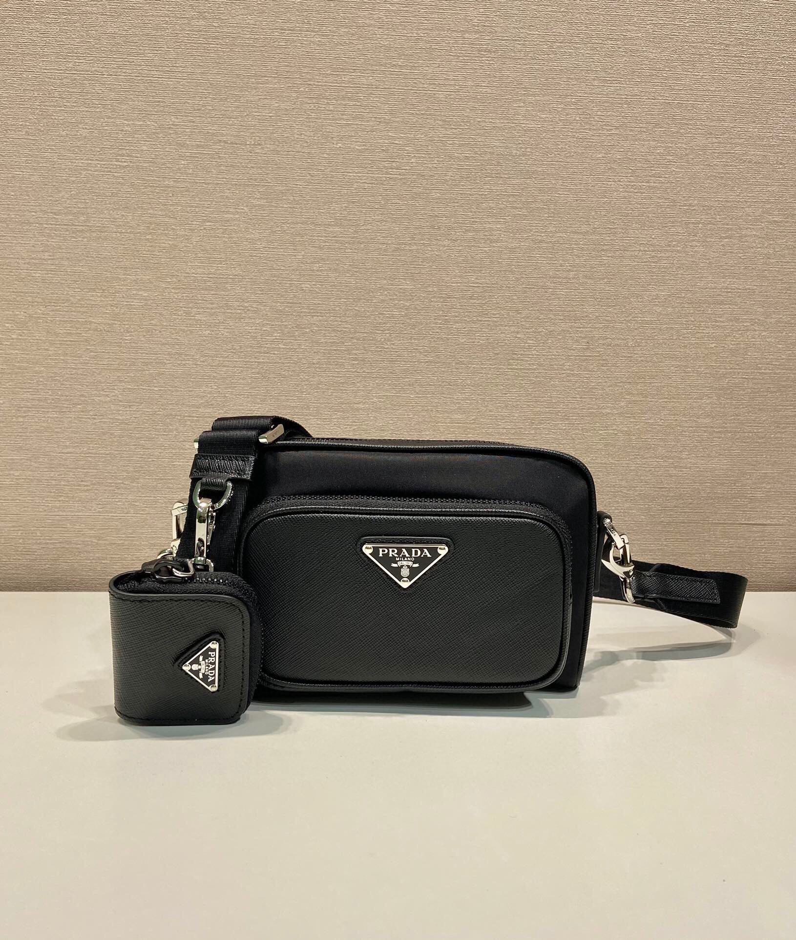 雅克穆斯 Jacquemus 高定经典皮革女包手袋 #7E1A210B 2