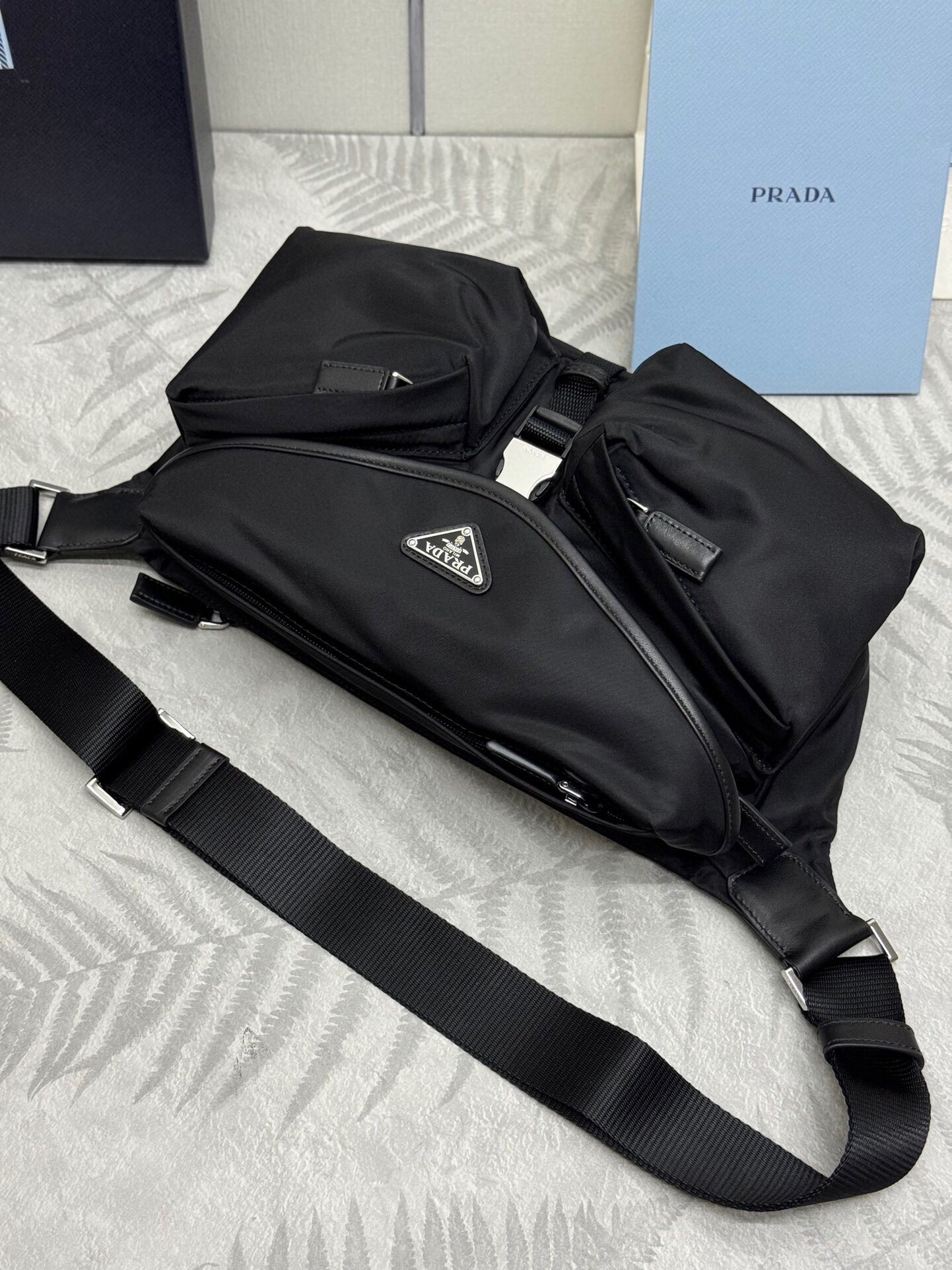 Versace Classic Handcrafted Luxury Leather Shoulder Bag Ref.23163C3D 5
