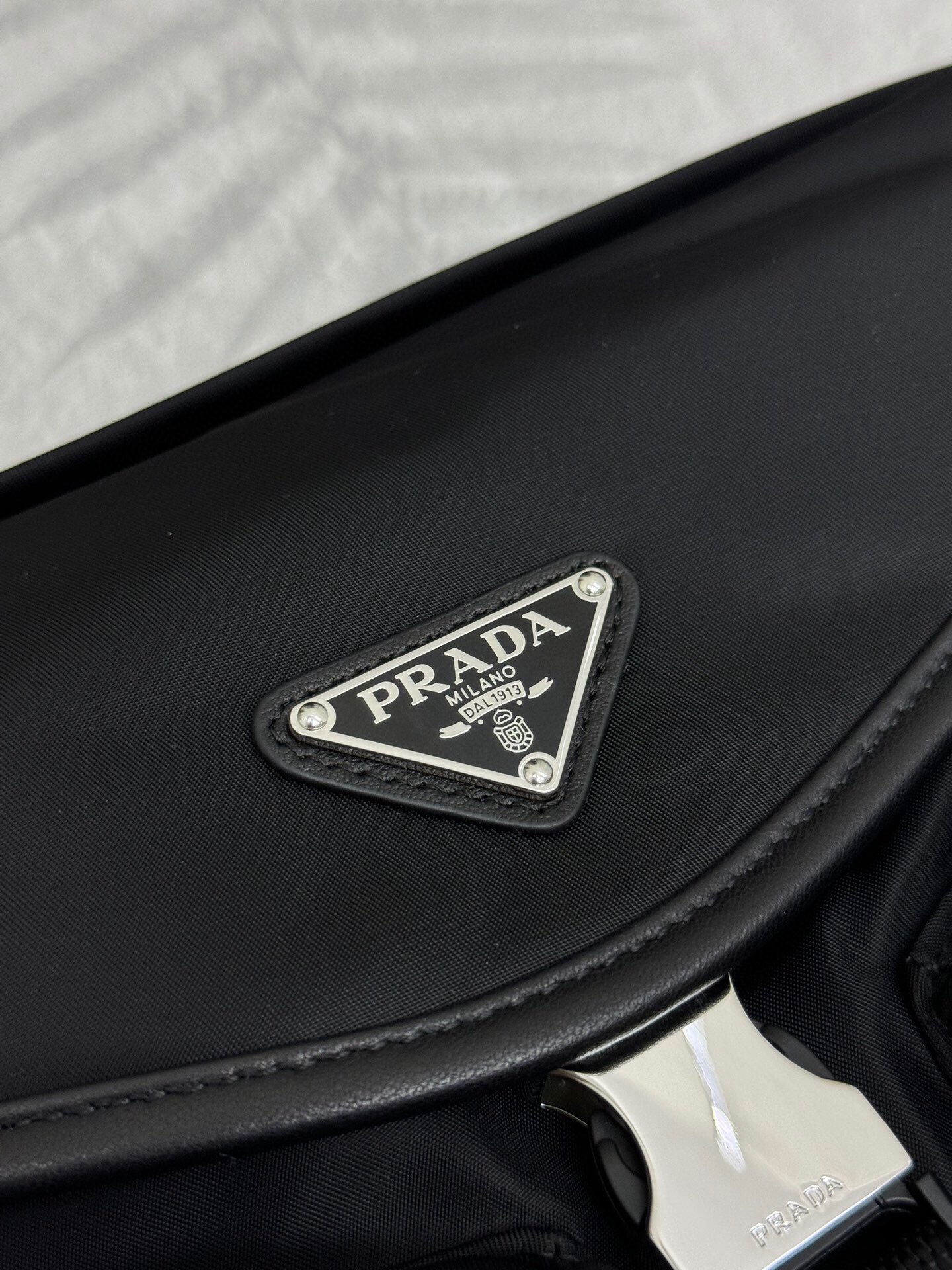 Versace Classic Handcrafted Luxury Leather Shoulder Bag Ref.23163C3D 6