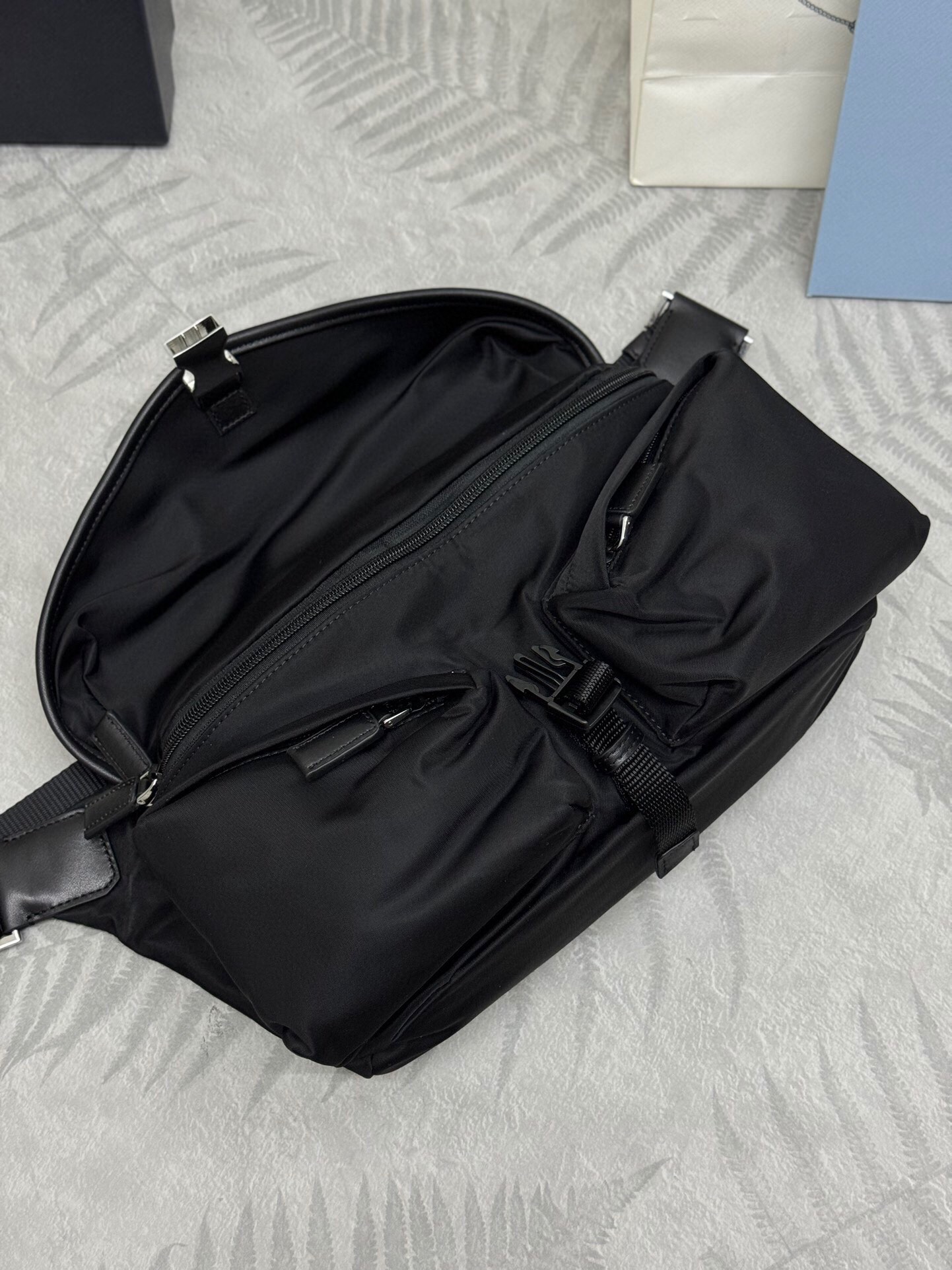 Versace Classic Handcrafted Luxury Leather Shoulder Bag Ref.23163C3D 7