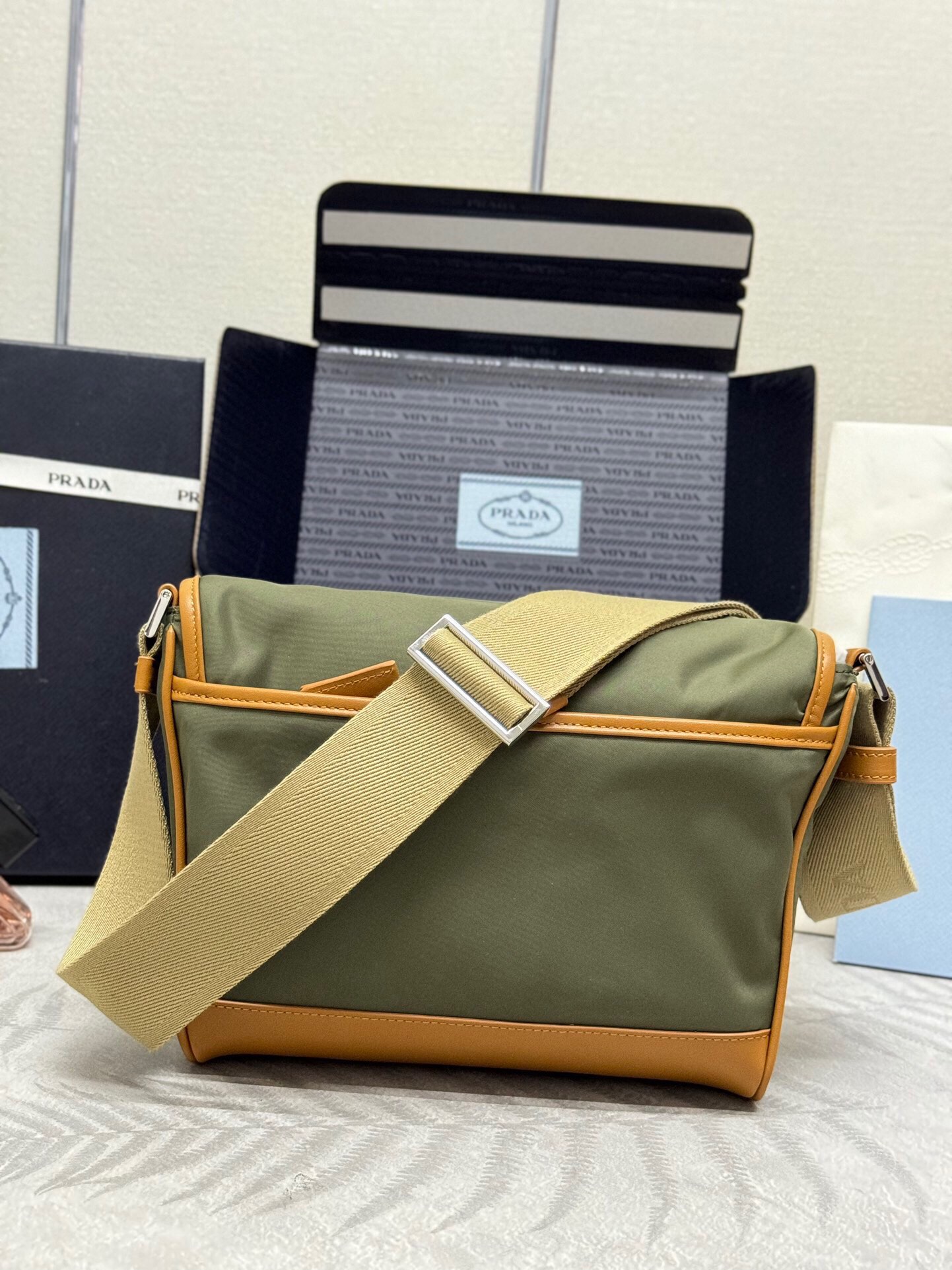 摩奈 Moynat 高定经典皮革女包手袋 #27C7D9D4 3