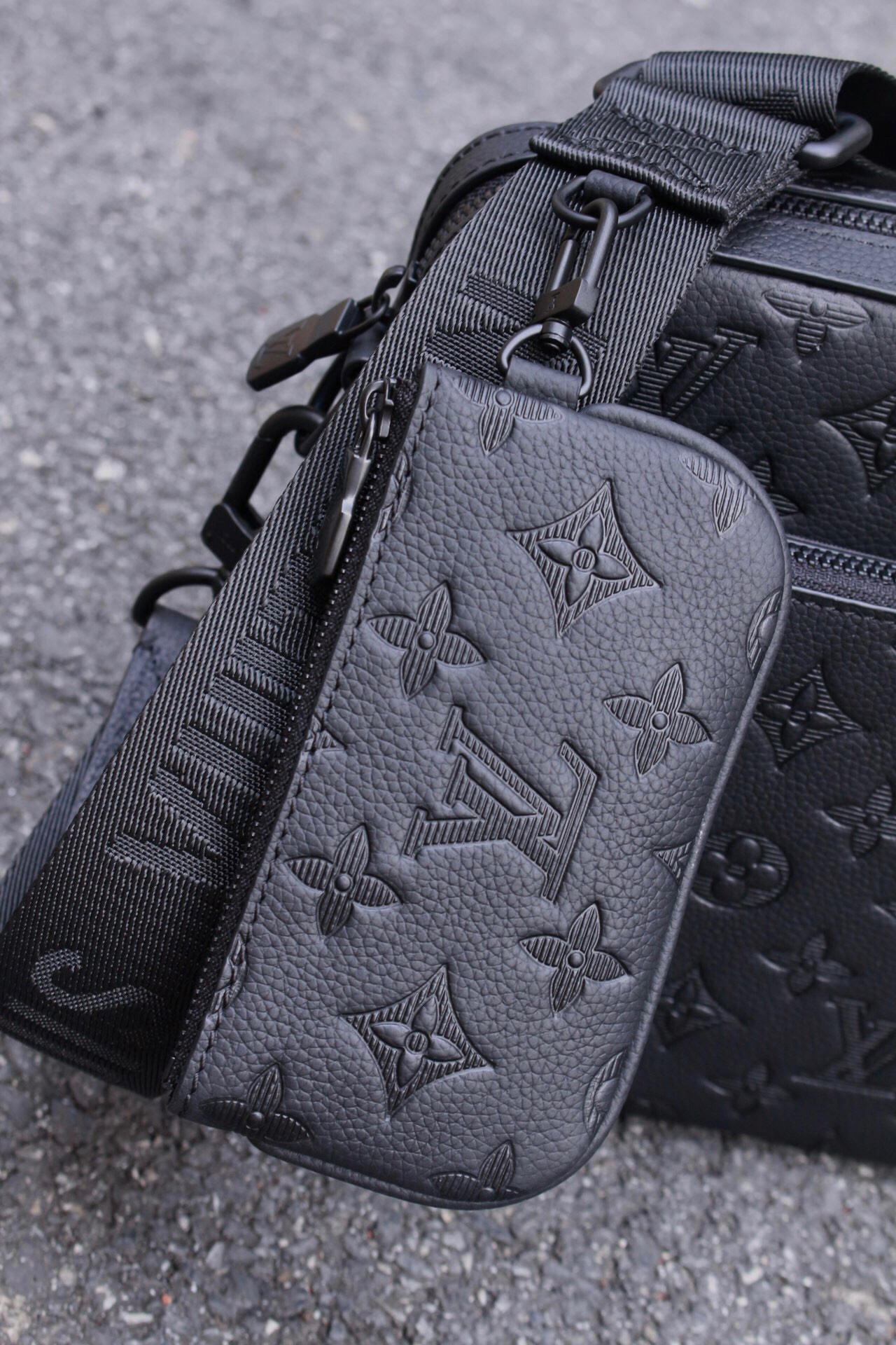 Louis Vuitton Haute Couture Classic Luxury Handbag Shoulder Crossbody 6