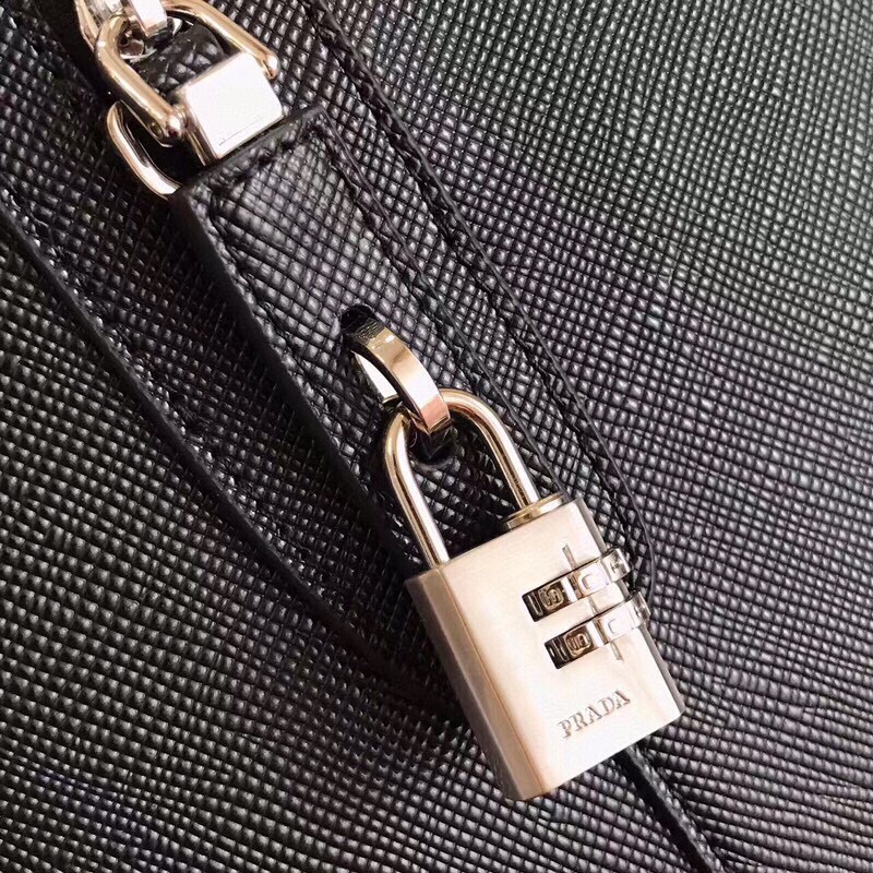 Loewe Classic Handcrafted Luxury Leather Shoulder Bag Ref.6515E497 4