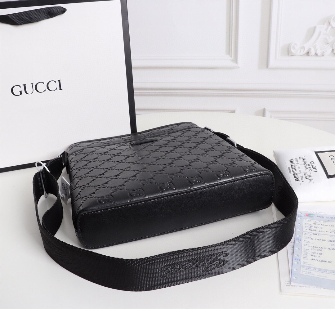 Gucci Luxury Handbag Collection 4