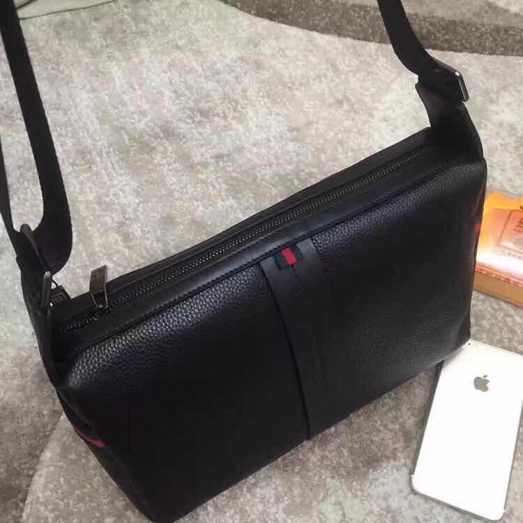 古驰 Gucci 高级成衣风衣外套及大衣服饰 #7817071B 4