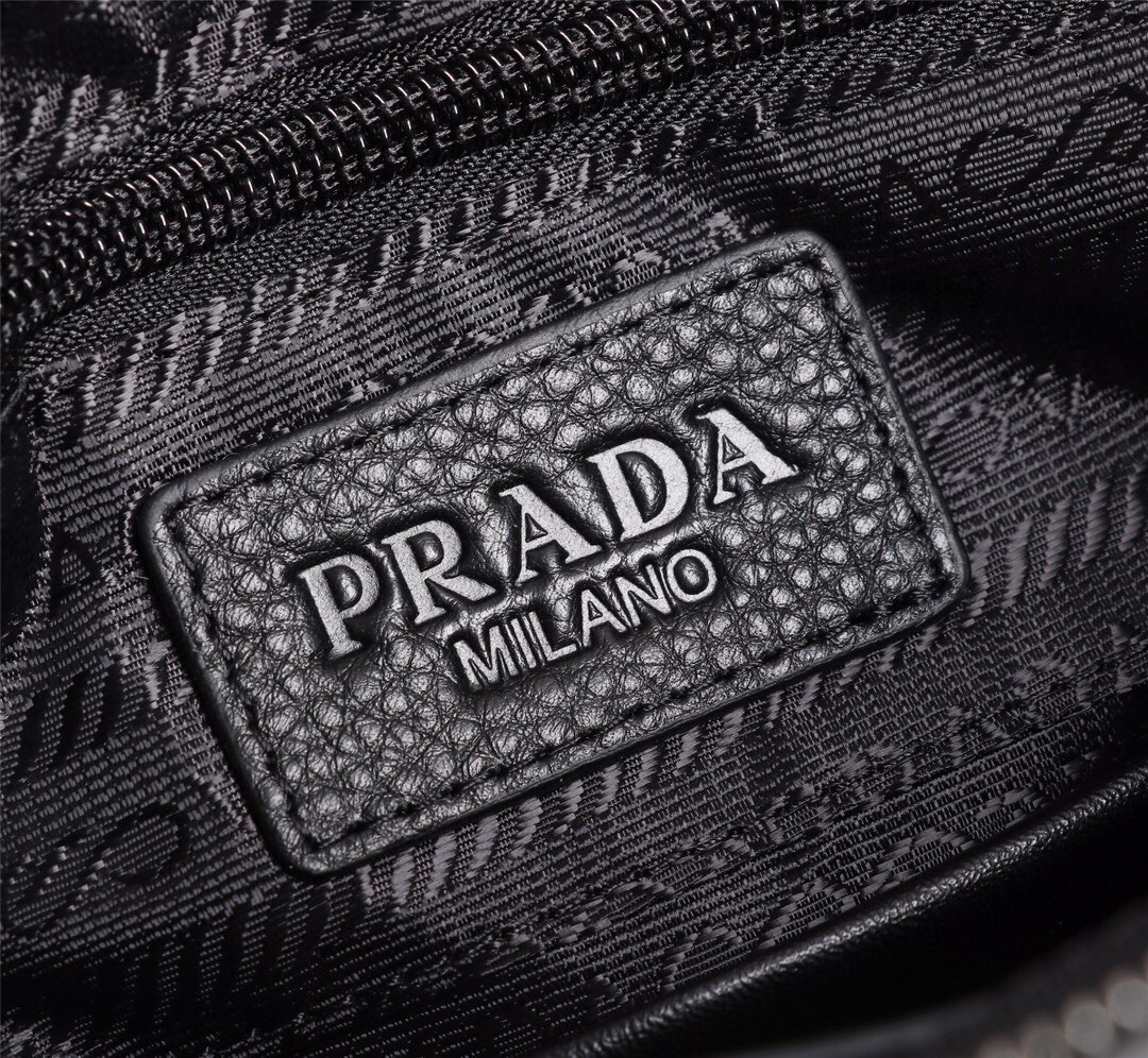 普拉达 Prada 高级成衣风衣外套及大衣服饰 #87F1DCE5 8