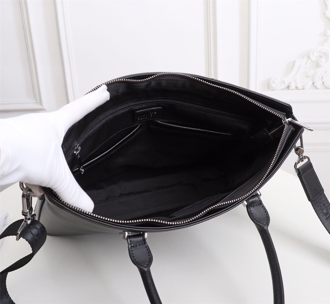 亚历山大麦昆 Alexander McQueen 高定经典皮革女包手袋 #C6F3EC17 8