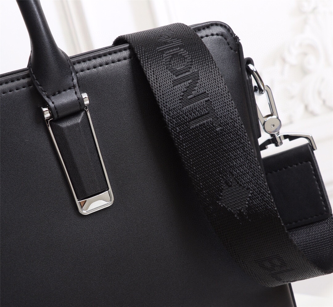 亚历山大麦昆 Alexander McQueen 高定经典皮革女包手袋 #C6F3EC17 6