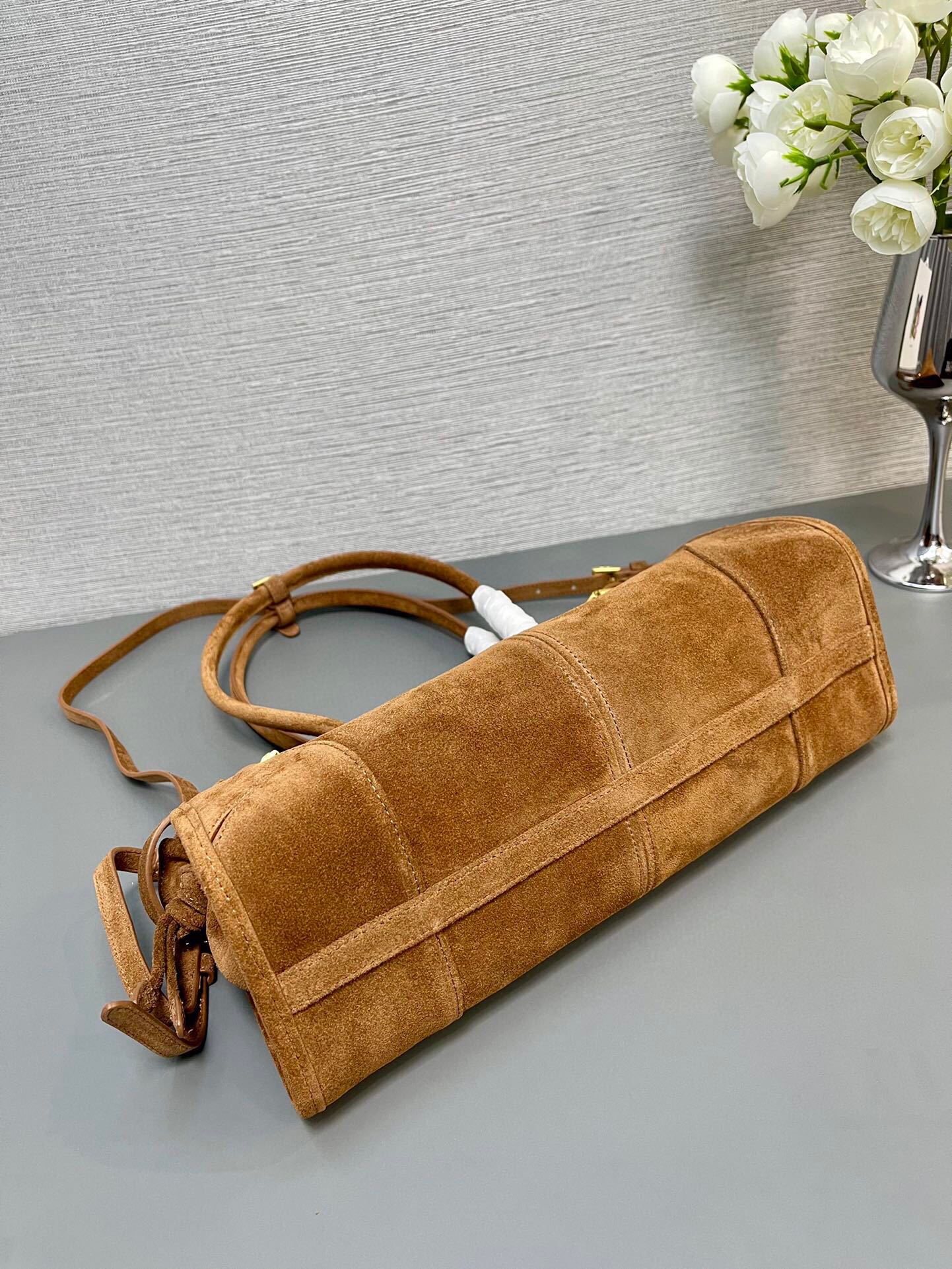 Moynat Classic Handcrafted Luxury Leather Shoulder Bag Ref 5