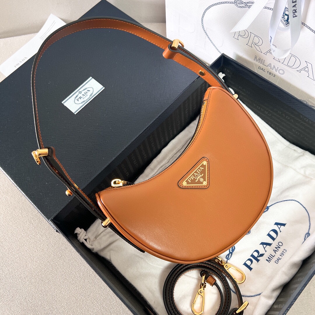 Prada Luxury Designer Handbag Shoulder Crossbody Bag crafted in premium
