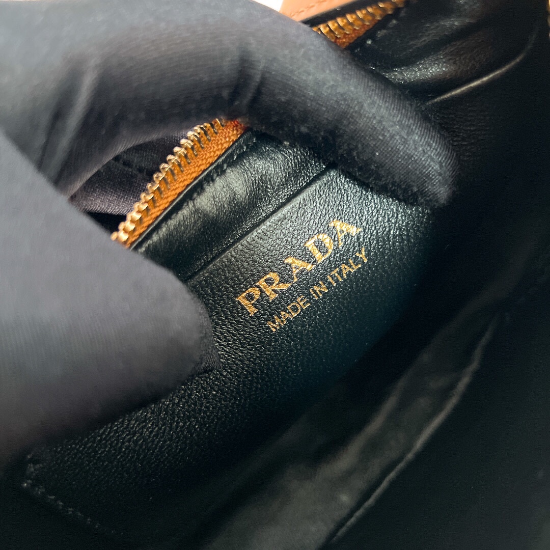 Prada Luxury Designer Handbag Shoulder Crossbody Bag crafted in premium 9