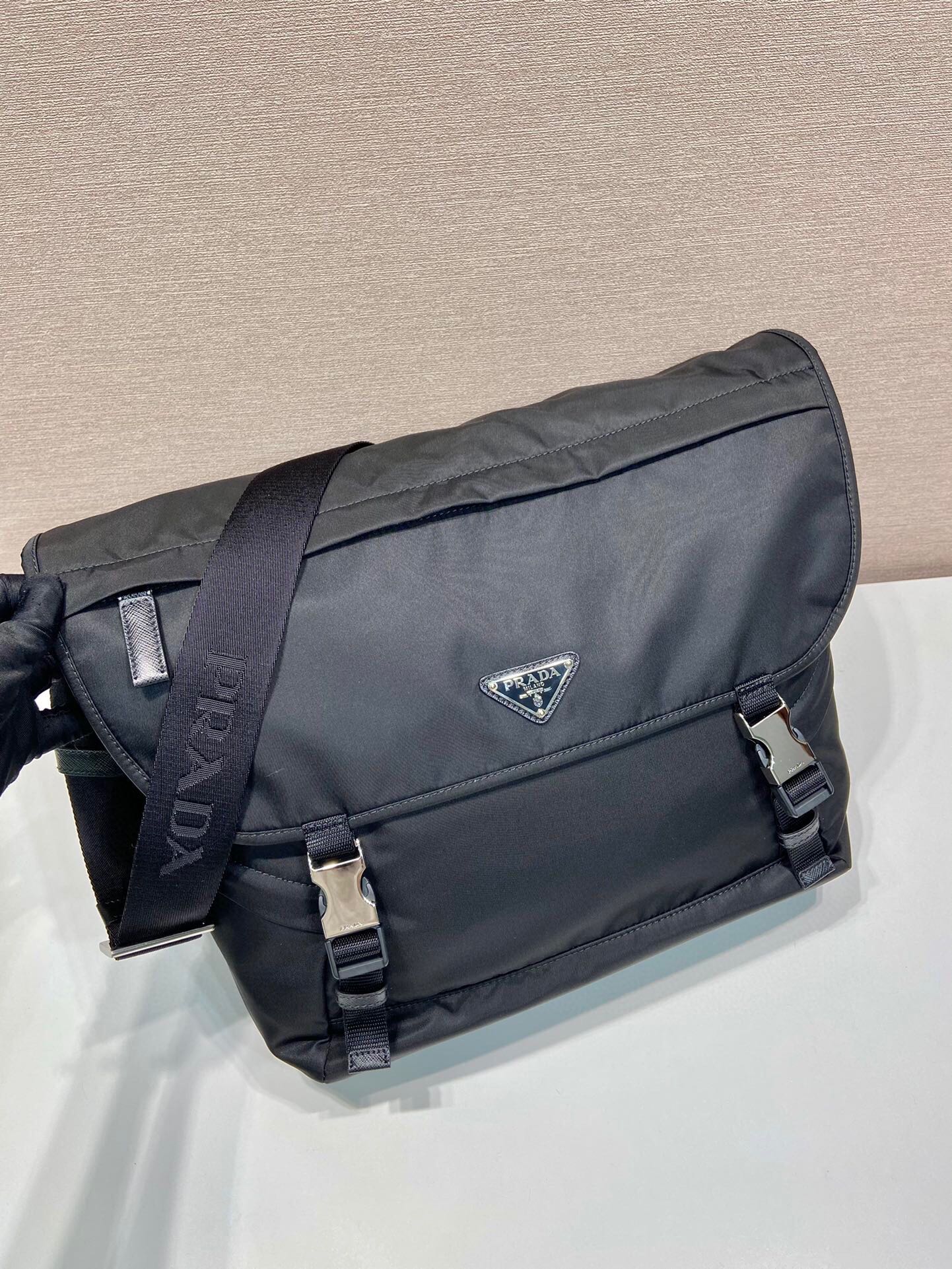 Prada Re-Nylon Messenger Bag with Buckle Closure, Black, 30x27.5x14.5cm 3 i1747885867 5091 7