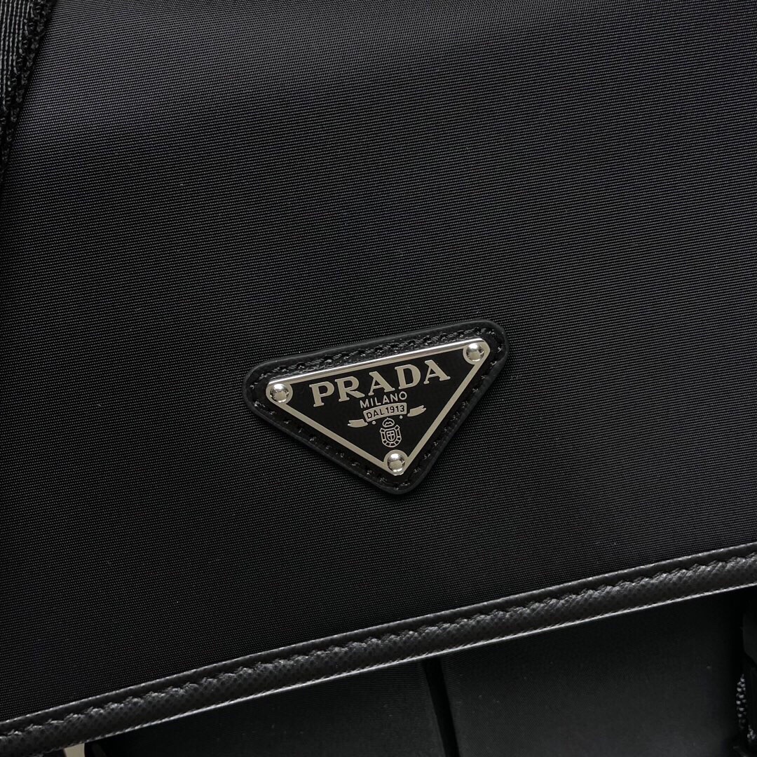 Prada Nylon Saffiano Leather Trim Messenger Bag - Classic & Stylish 4 i1748407547 4080 8