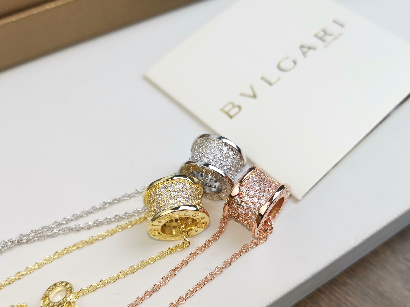 Bvlgari BVLGARI宝格丽B ZERO1系列满钻