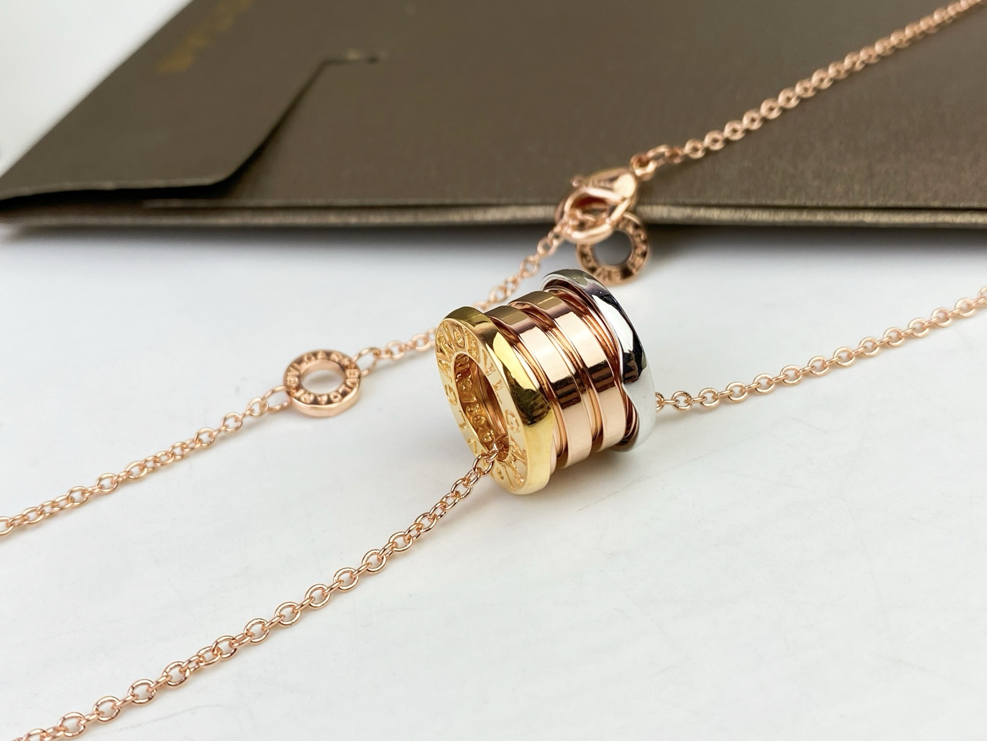 Bvlgari BVLGARI宝格丽B ZERO1系列弹簧项链