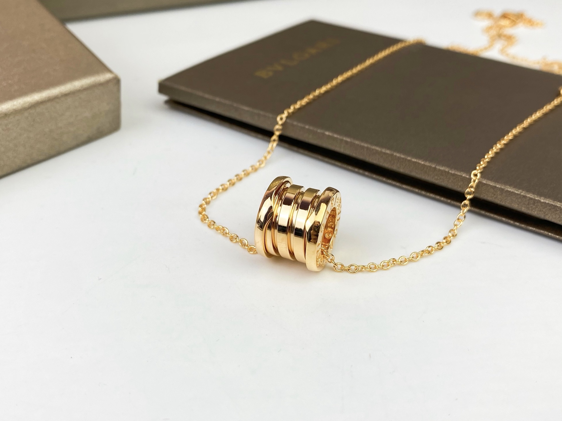 Bvlgari BVLGARI宝格丽B ZERO1系列弹簧项链