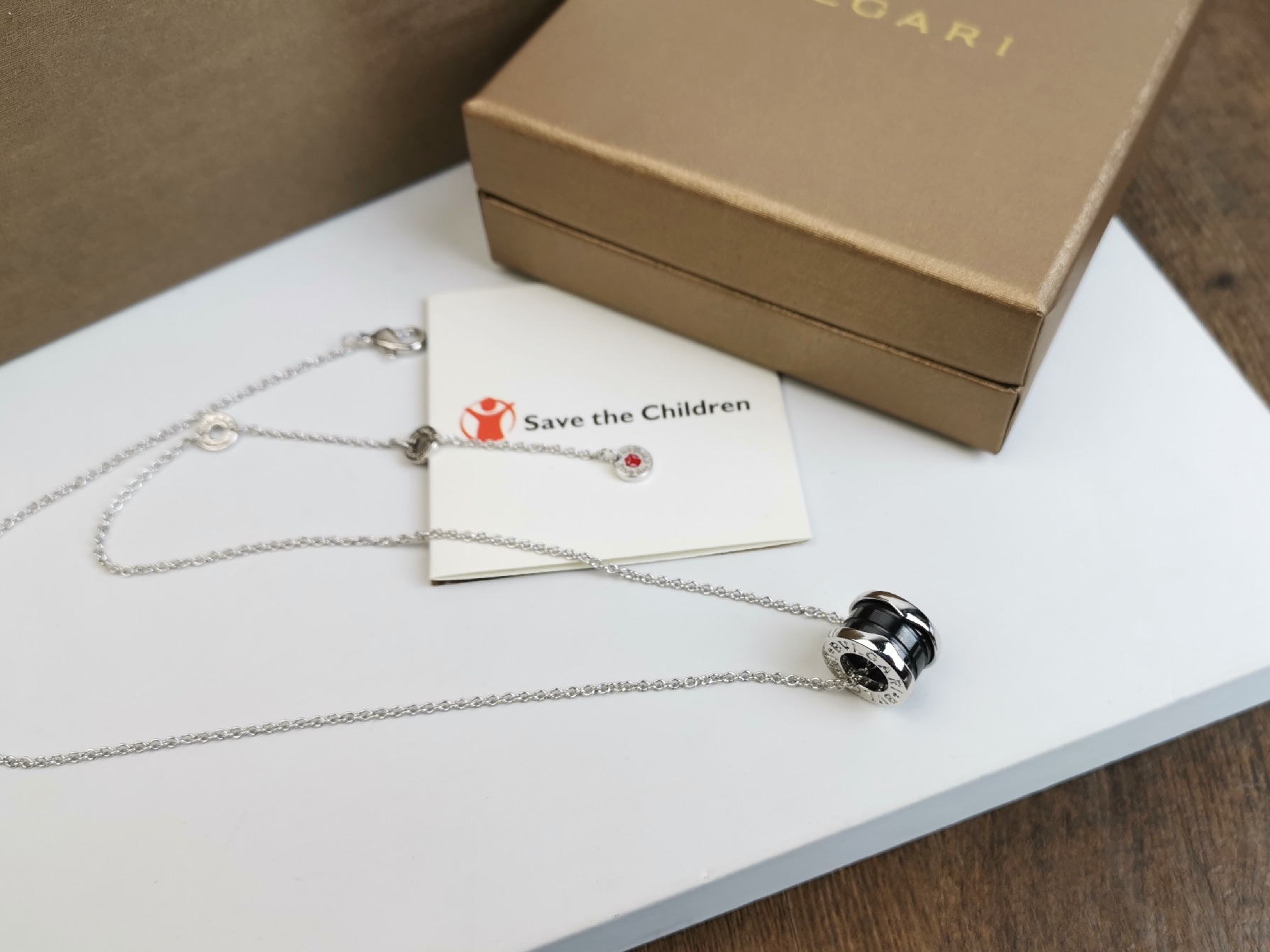 Bvlgari BVLGARI宝格丽慈善版黑陶瓷项链