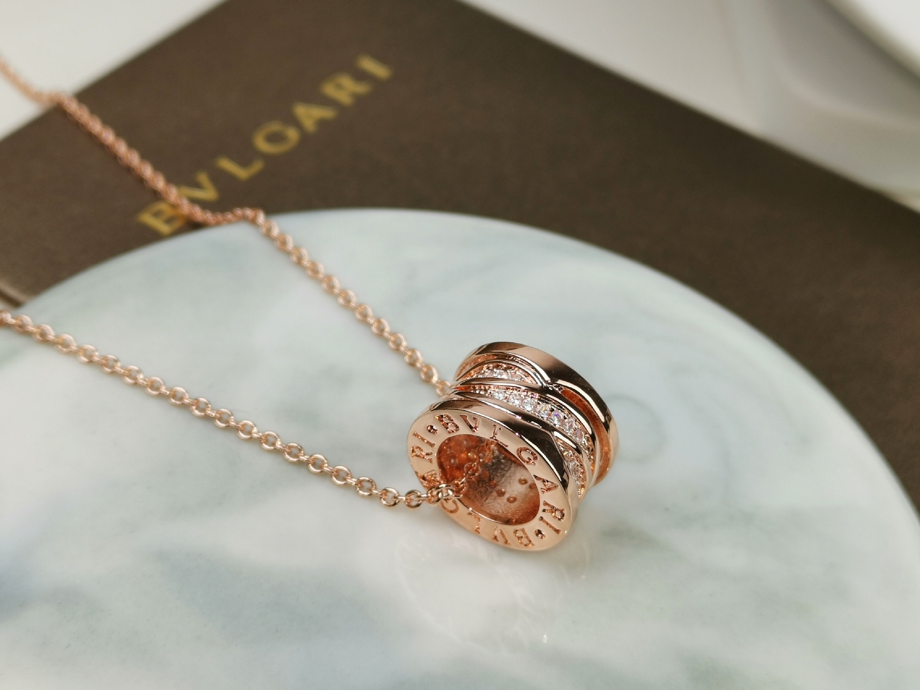 Bvlgari BVLGARI 宝格丽 镂空带钻项链
