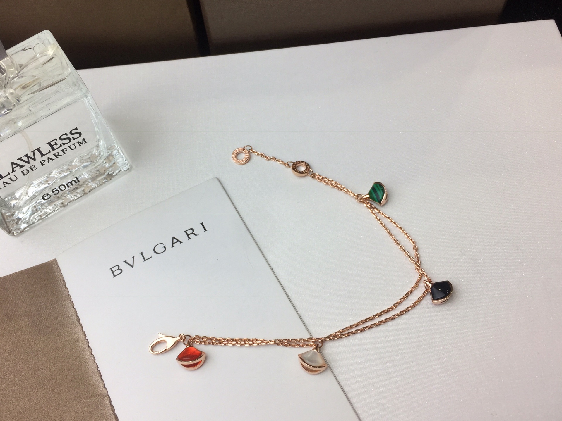 Bvlgari 四色彩裙手链 BVLGARI宝格丽DIVAS