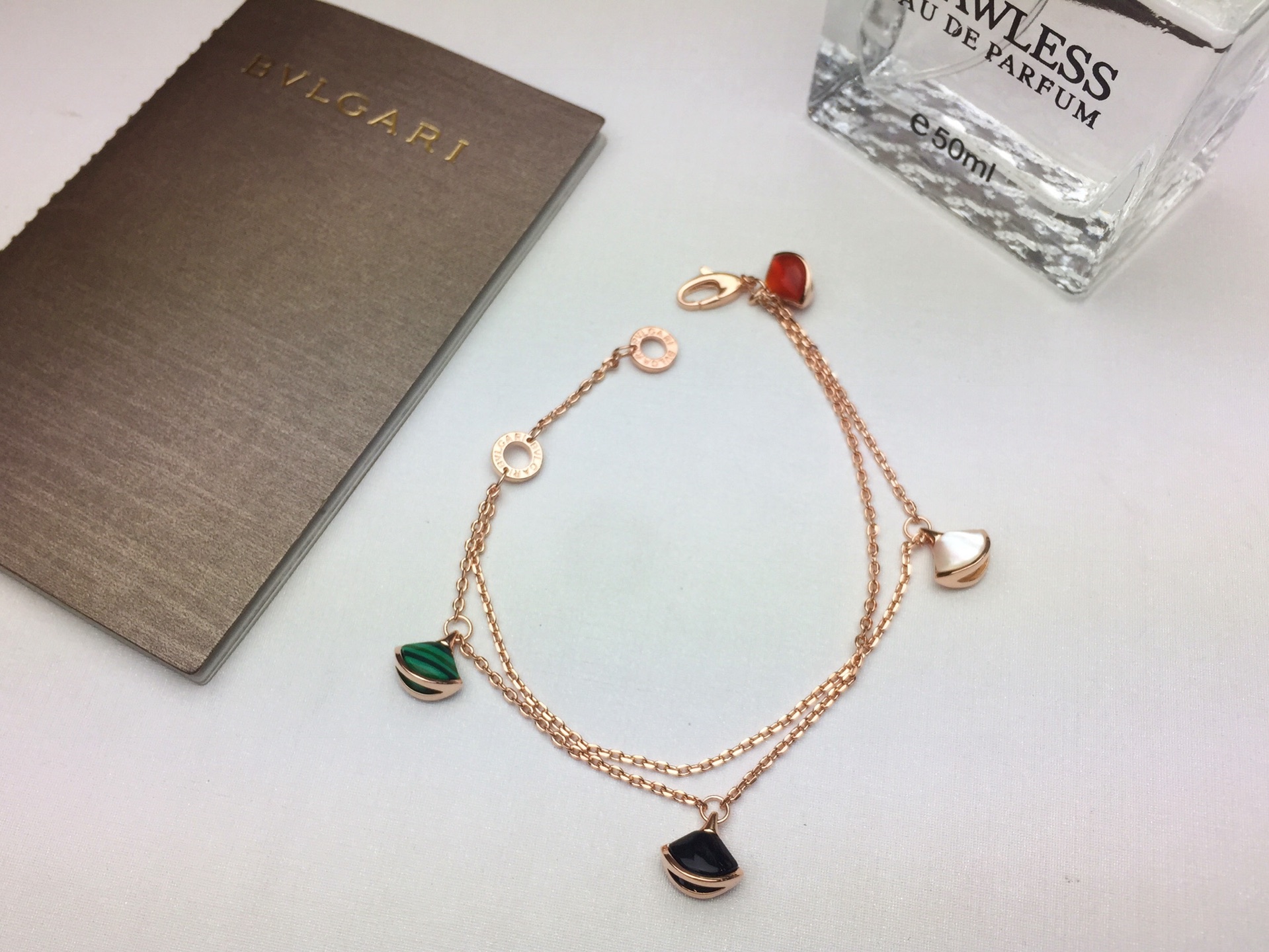 Bvlgari 四色彩裙手链 BVLGARI宝格丽DIVAS