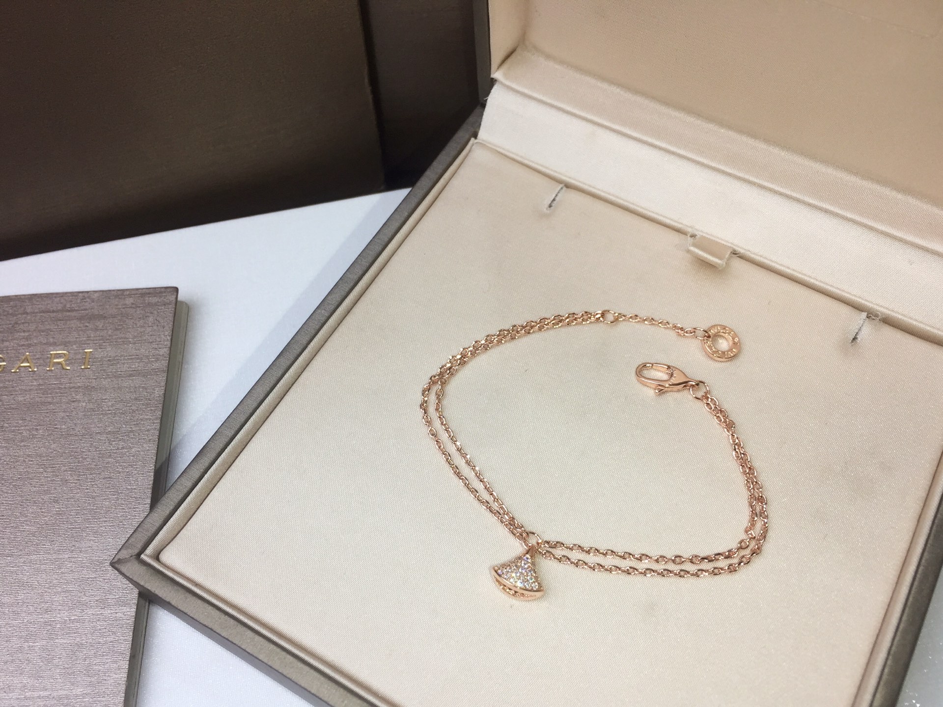 Bvlgari BVLGARI 宝格丽满钻手链