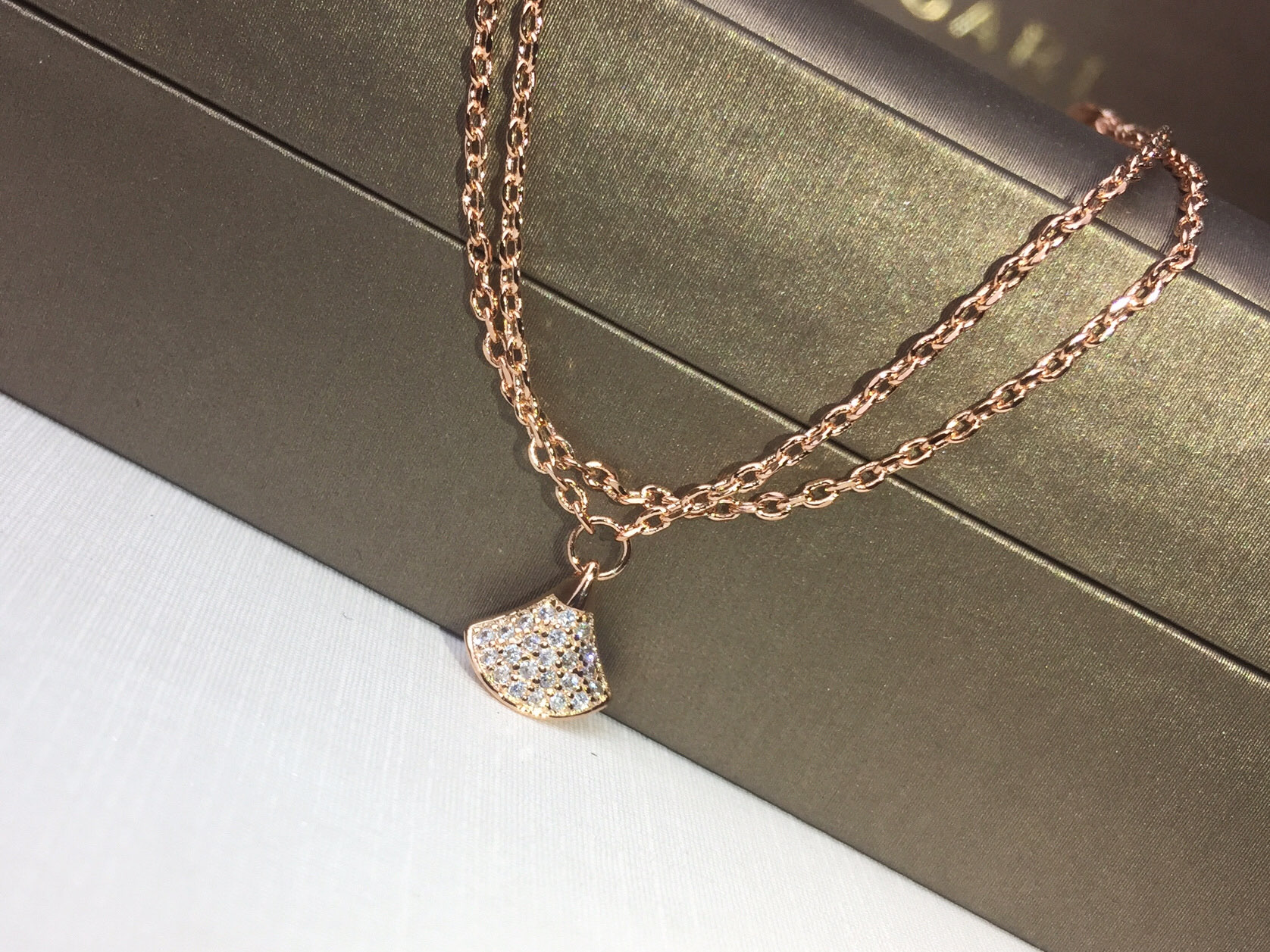 Bvlgari BVLGARI 宝格丽满钻手链