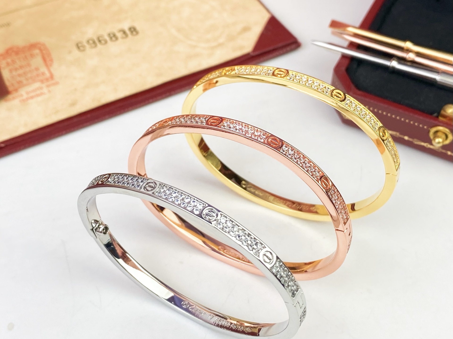 Cartier Cartier 卡地亚窄版满天星手镯