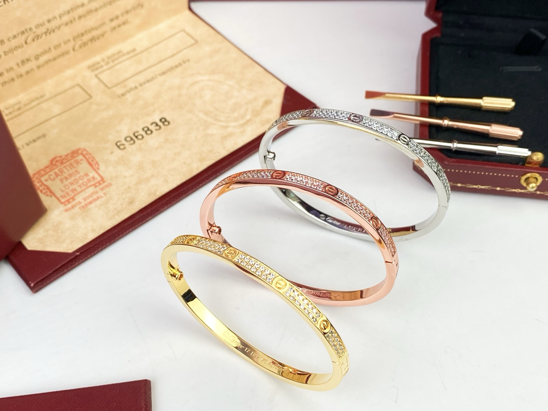 Cartier Cartier 卡地亚窄版满天星手镯