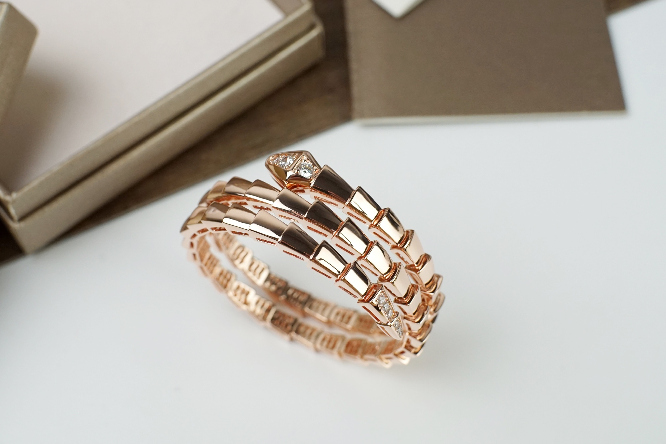 Bvlgari BVLGARI宝格丽双圈无钻蛇形手镯