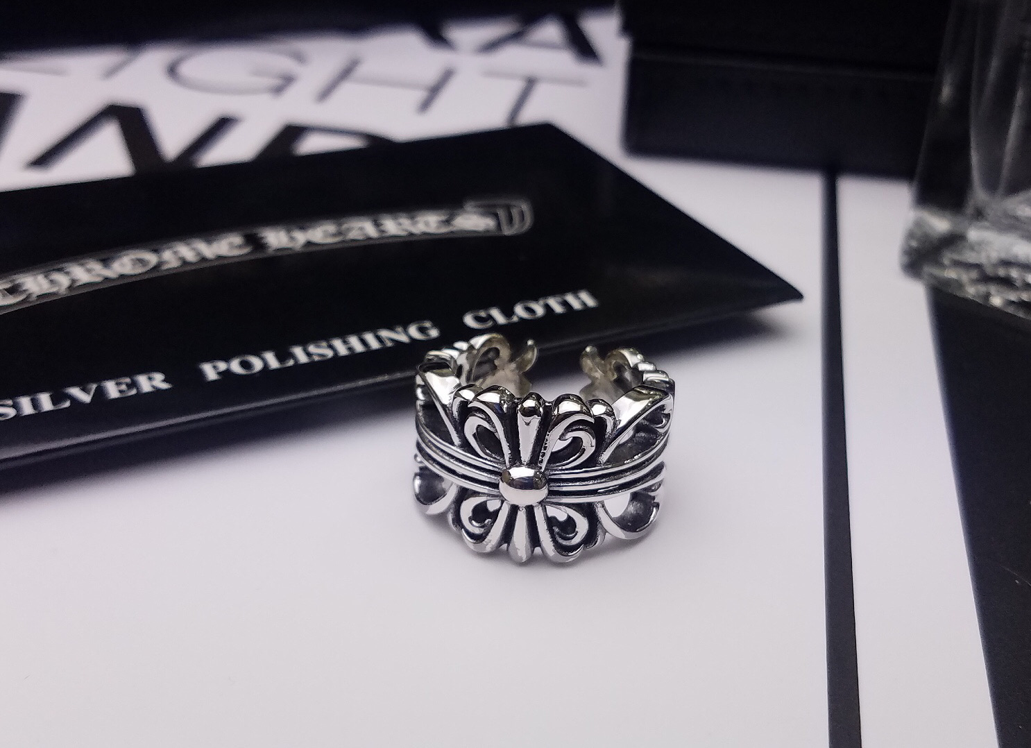 Chrome Hearts Chrome He@rts 克罗心十字花开口戒指