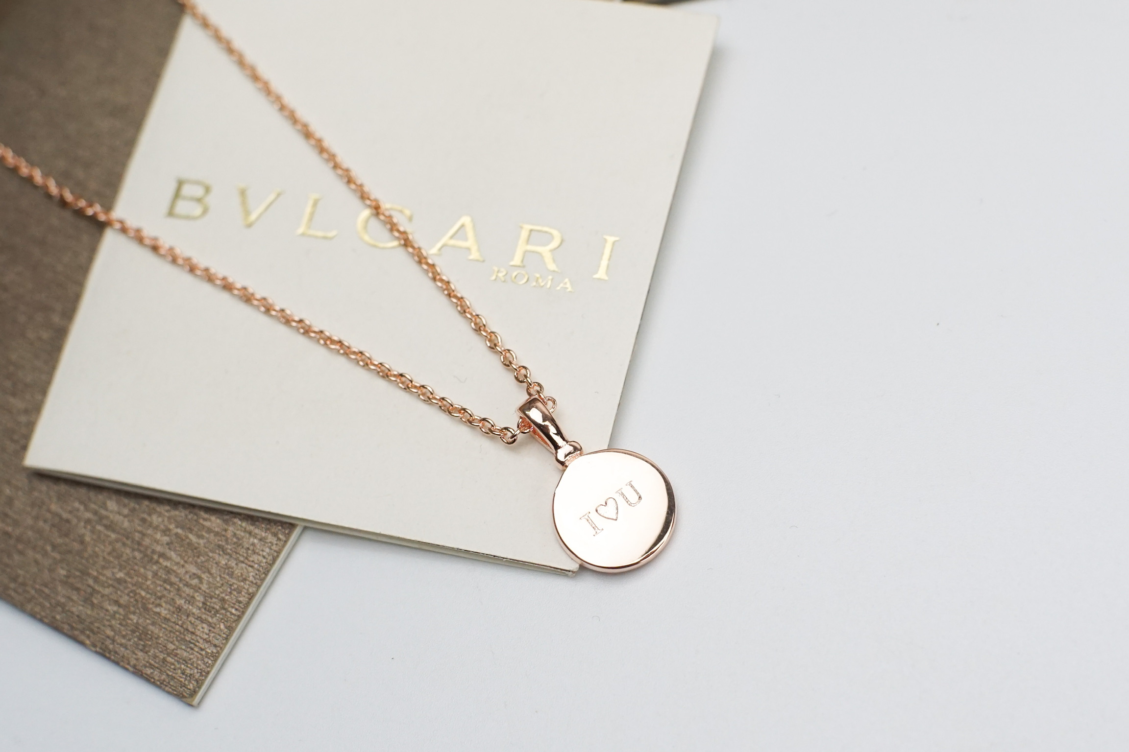 Bvlgari BVLGARI宝格丽贝壳项链 白贝母跟“I