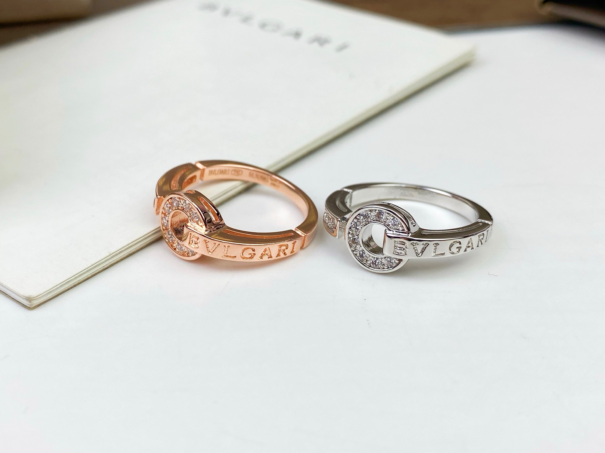 Bvlgari BVLGARI宝格丽圆环钻石戒指