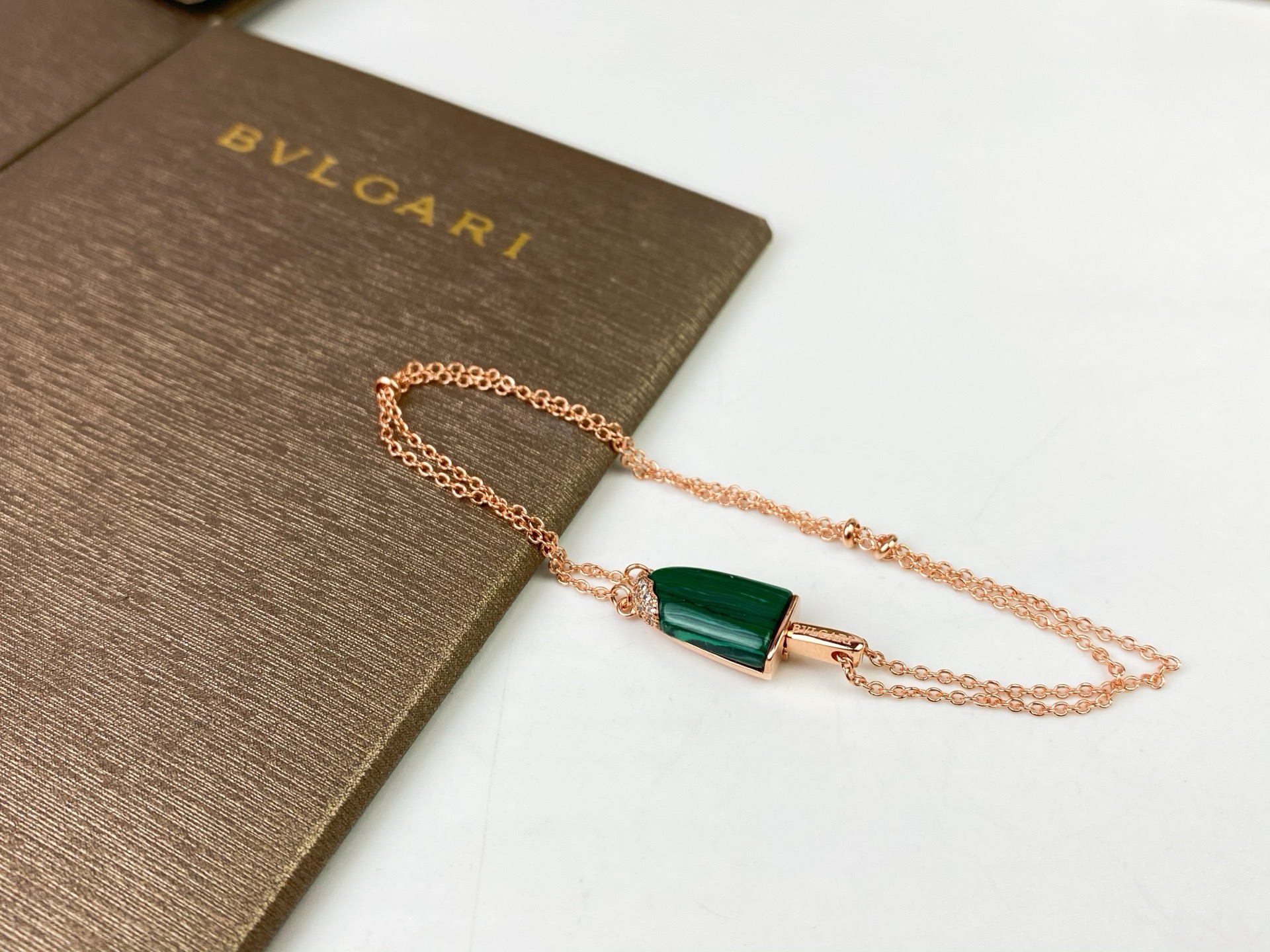 Bvlgari 宝格丽 雪糕 手链 奢侈 冰棒雪糕顶尖的进口钻 最爱的孔雀石 栩栩如生