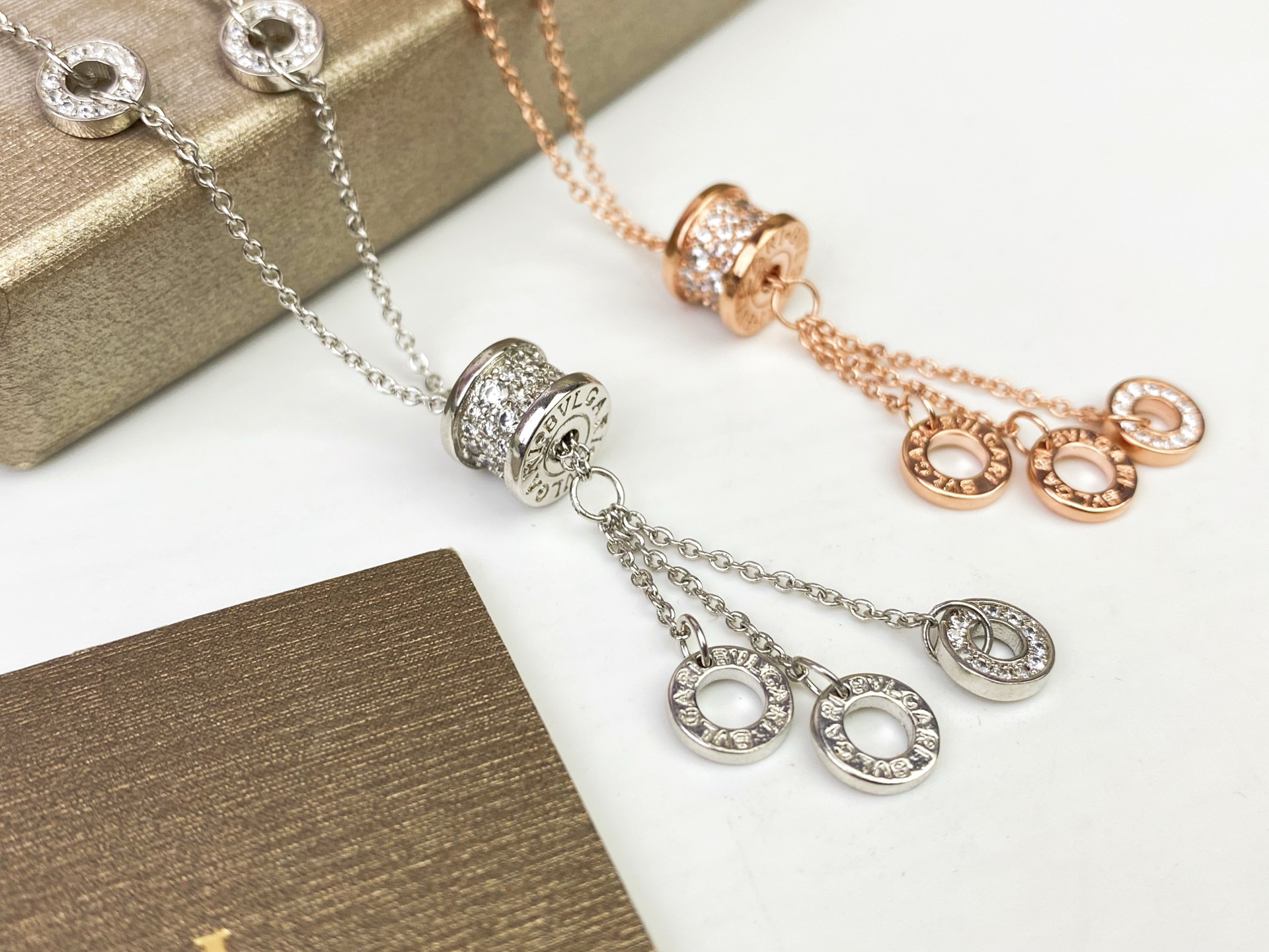 Bvlgari BVLGARI 镶钻流苏项链 高端工艺