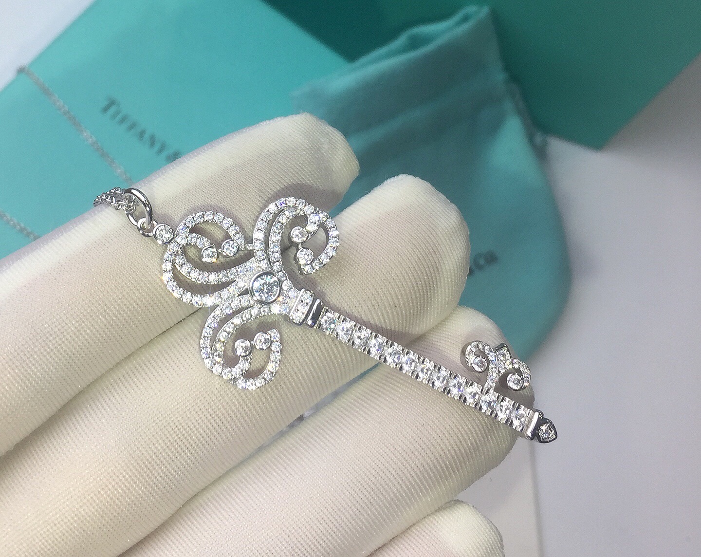 👉🏻刘雯同款 👈🏻Tiffany&Co Enchant Heart心形皇冠钥匙项链💋欧美同步长款毛衣链 
