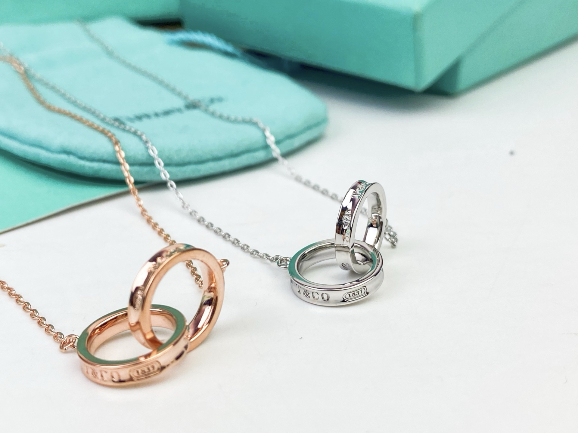 Tiffany & Co. Tiffany 1837双环项链 双环相扣设计