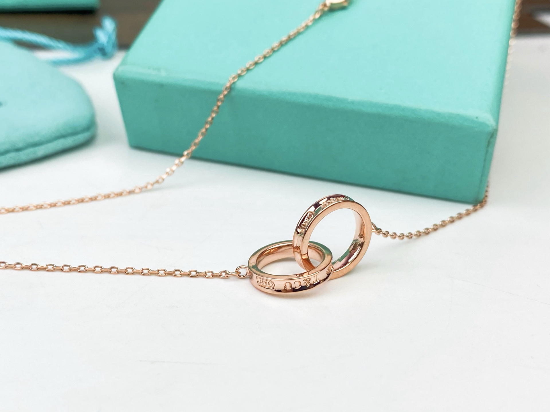 Tiffany & Co. Tiffany 1837双环项链 双环相扣设计