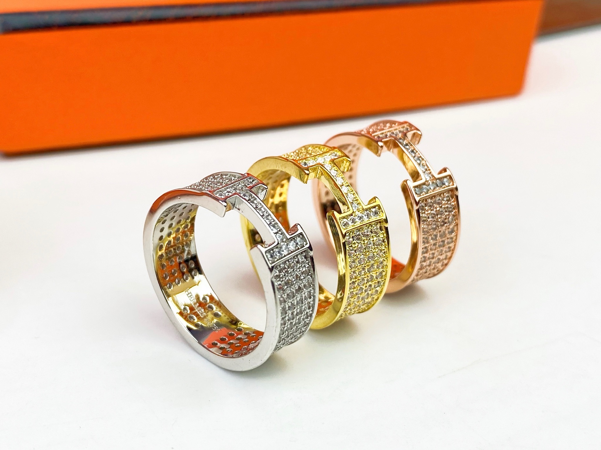 ♥Hermes 爱马仕 H 满钻戒指💍 💎678码数齐 街拍 时尚达人 必备单品 P