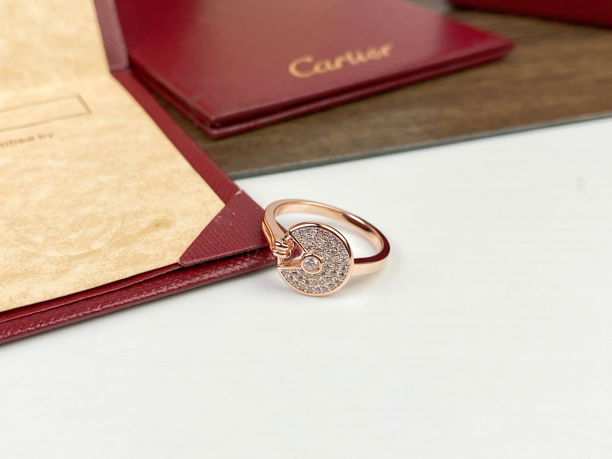 Cartier 卡地亚Cartier护身符满钻戒指 亚金厚金电镀18k材质 戒指678码