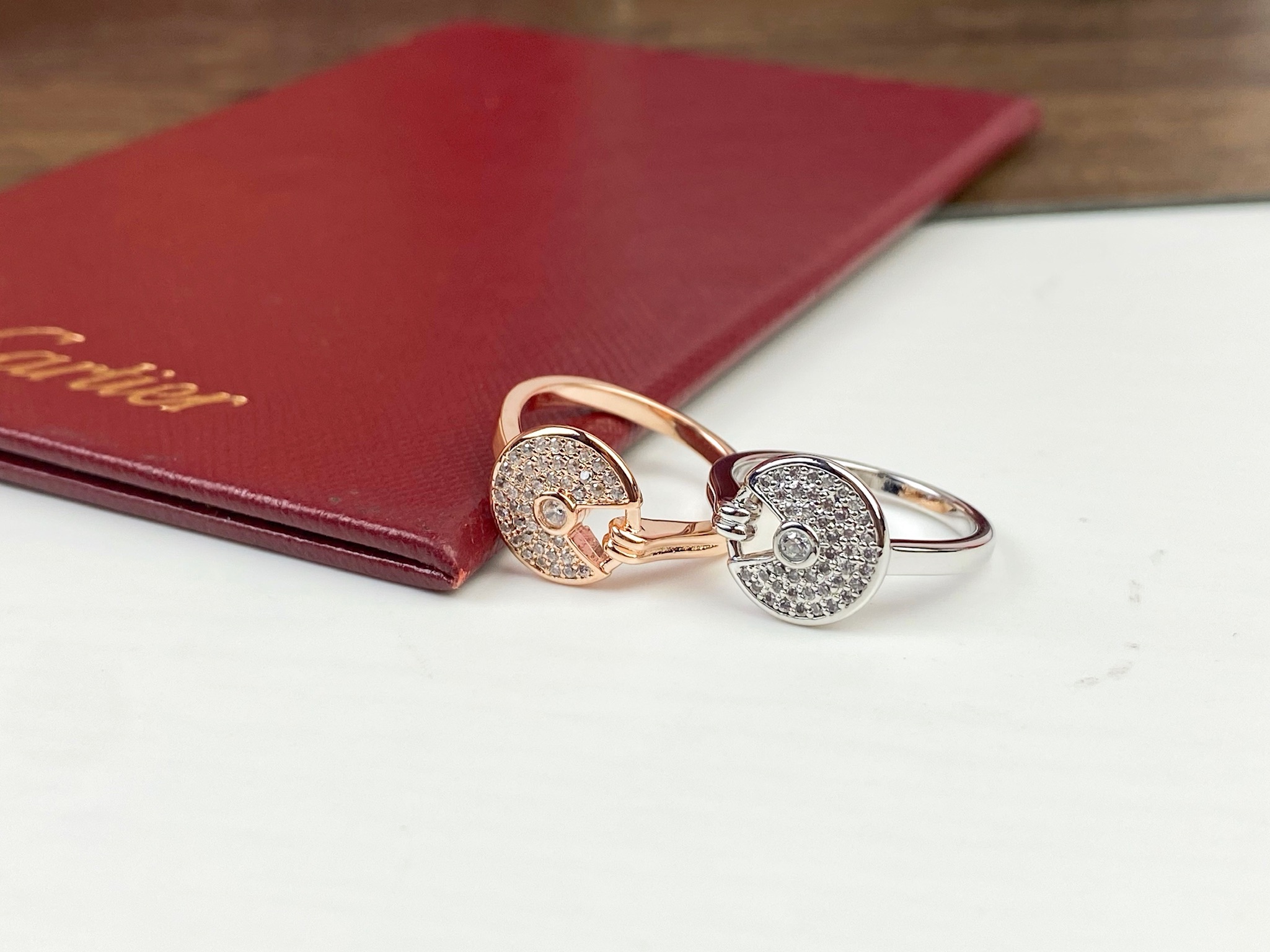 Cartier 卡地亚Cartier护身符满钻戒指 亚金厚金电镀18k材质 戒指678码