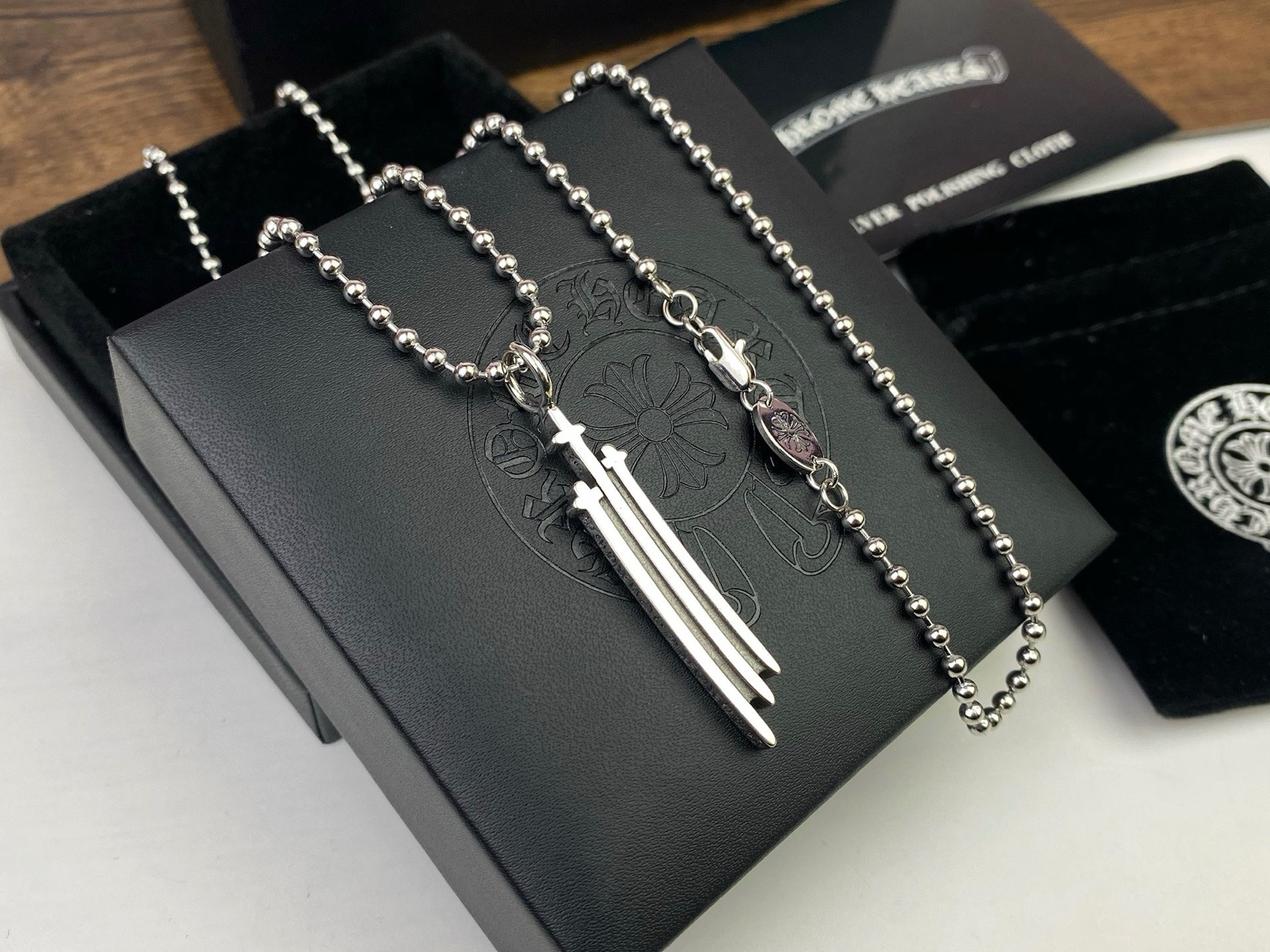 Chrome Hearts Chrome Hearts克罗心三十字架项链
