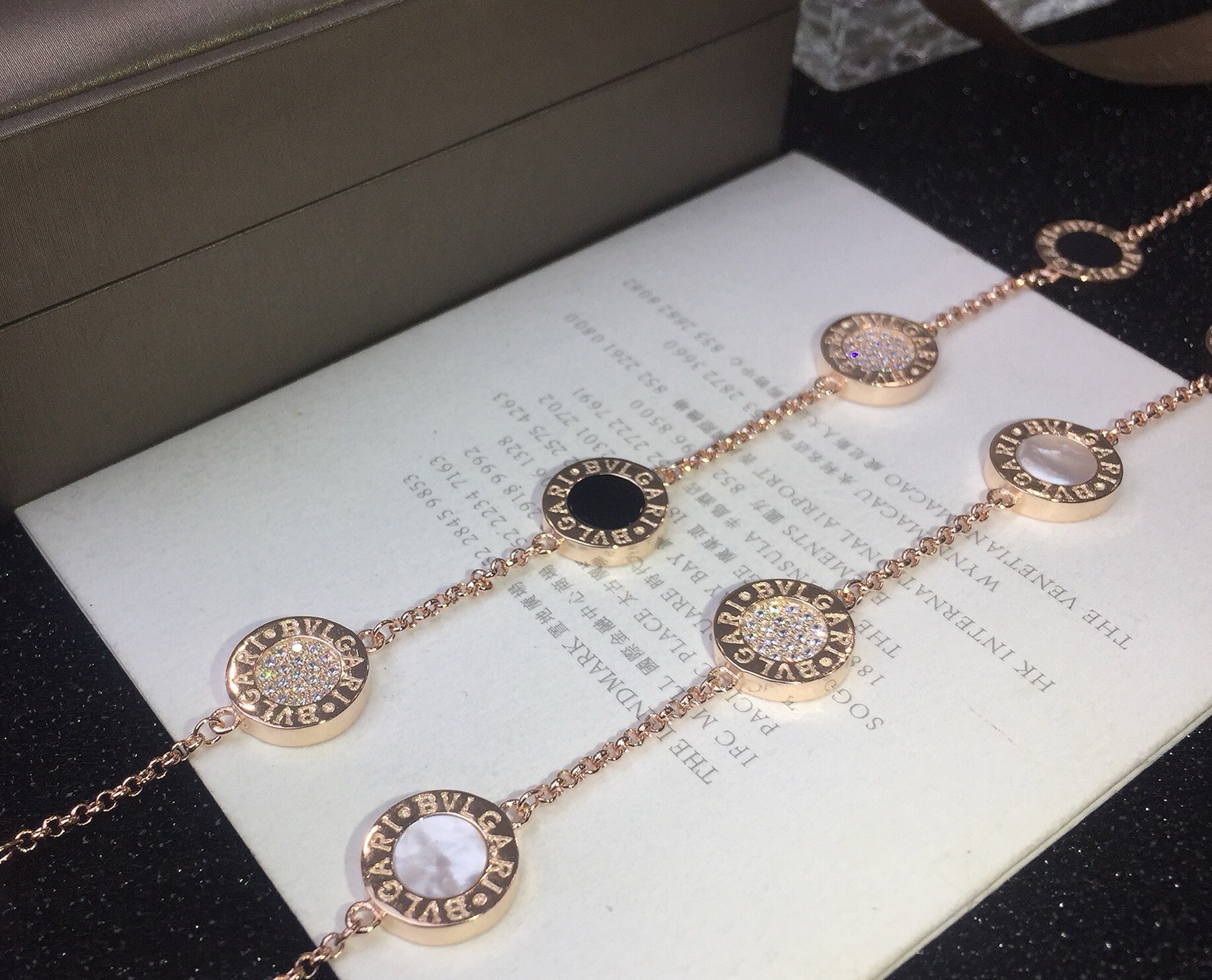 Bvlgari BVLGARI 宝格丽 四圆牌手链
